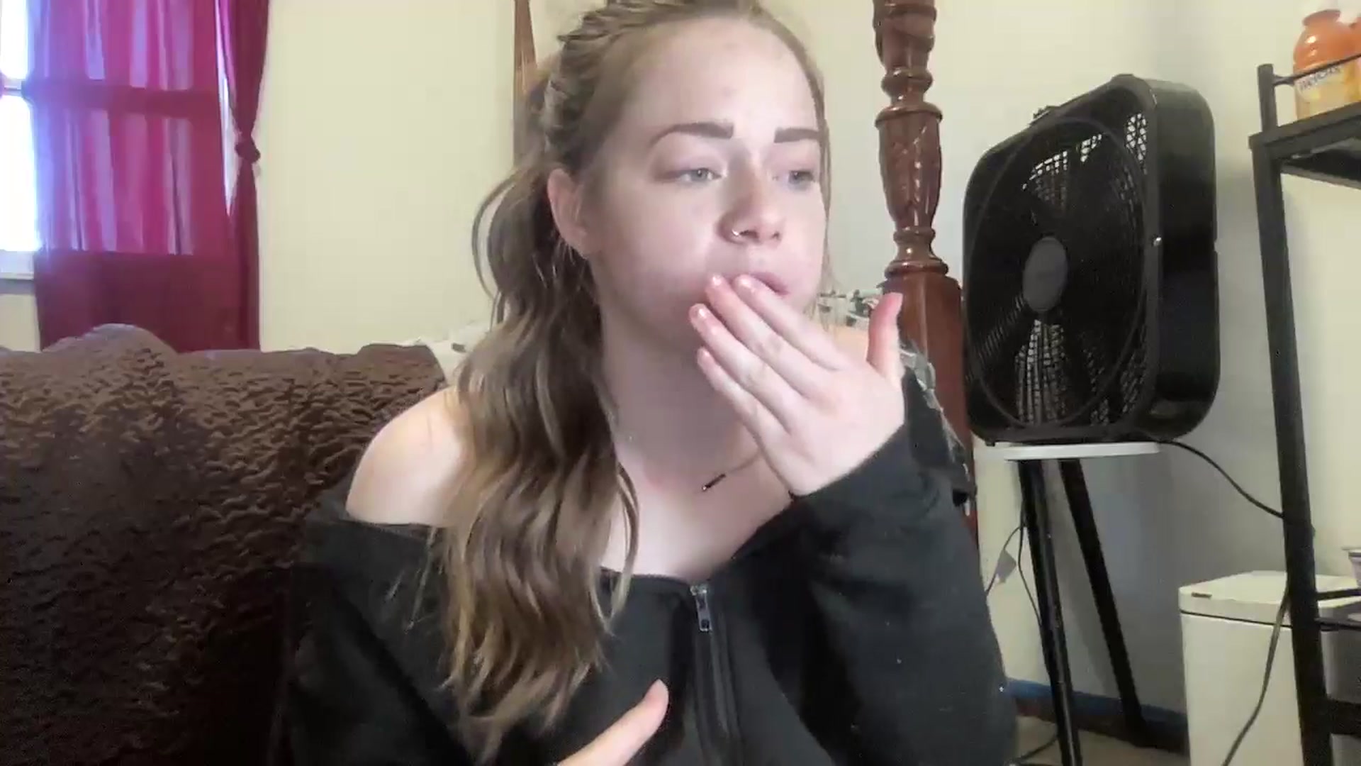 Gallery image thumbnail from Madisonfoxx69's myfreecams stream on, 03/17/2025, 19:35 image 8 of 20