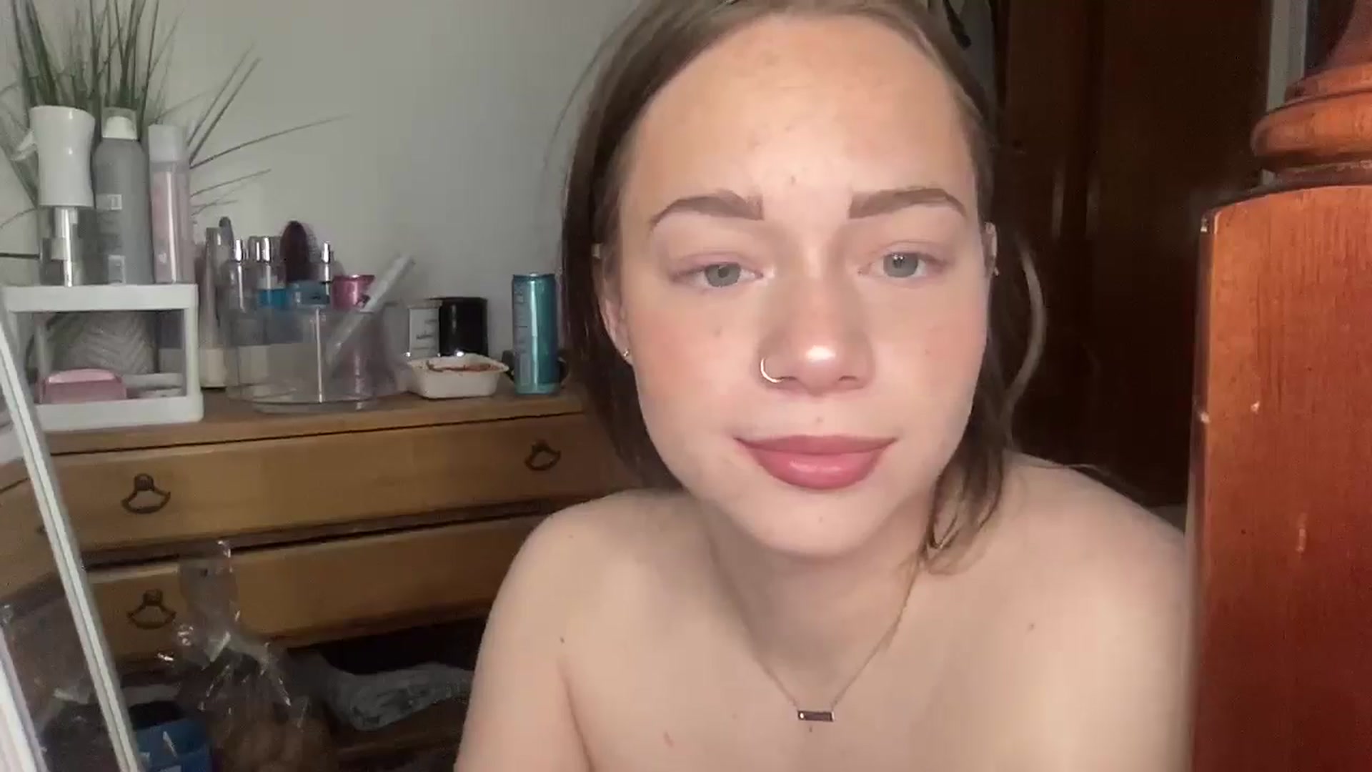 Gallery image thumbnail from Madisonfoxx69's myfreecams stream on, 03/21/2025, 19:17 image 3 of 20
