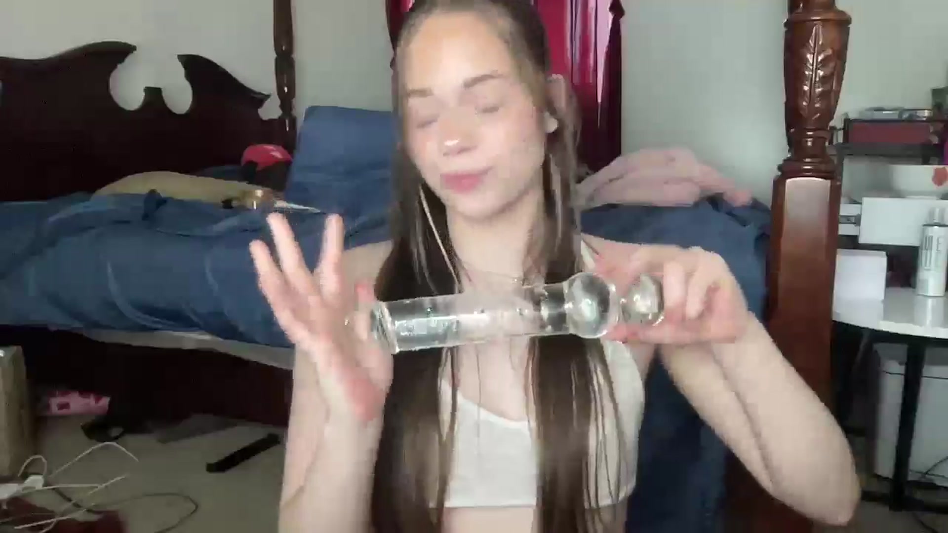Gallery image thumbnail from Madisonfoxx69's myfreecams stream on, 03/23/2025, 18:57 image 19 of 20