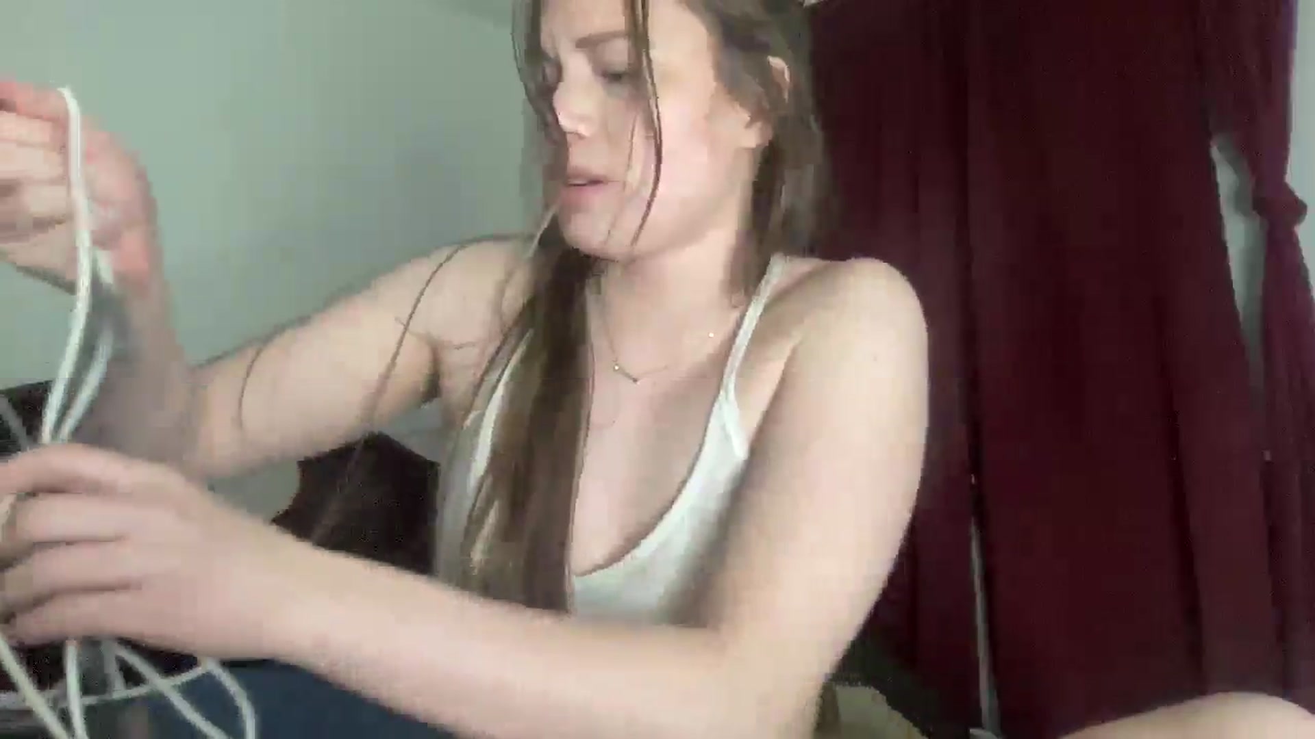 Gallery image thumbnail from Madisonfoxx69's myfreecams stream on, 03/24/2025, 05:55 image 11 of 20