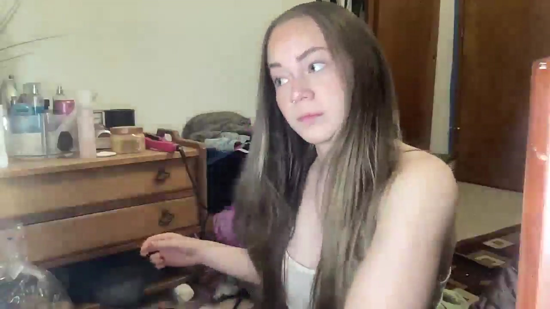 Gallery image thumbnail from Madisonfoxx69's myfreecams stream on, 03/24/2025, 18:21 image 14 of 20