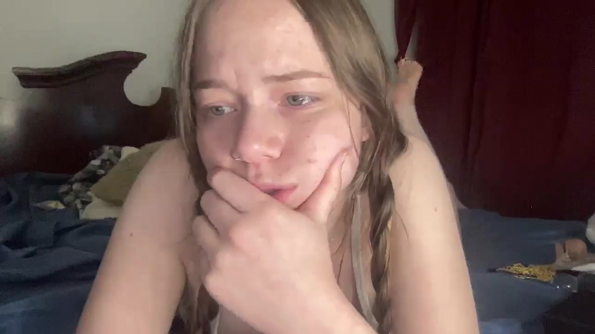 Gallery image thumbnail from Madisonfoxx69's myfreecams stream on, 03/26/2025, 04:31 image 13 of 20