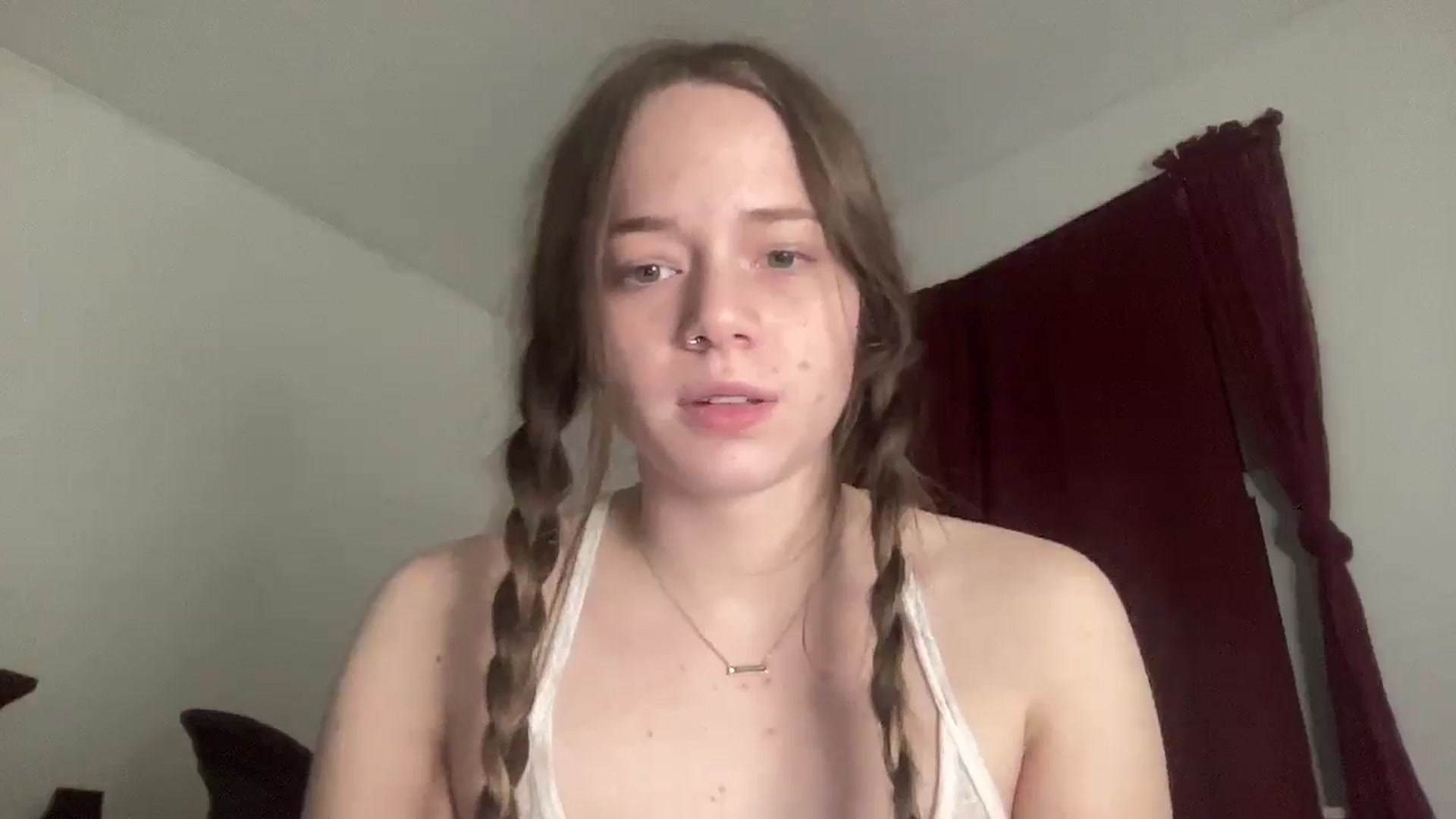 Gallery image thumbnail from Madisonfoxx69's myfreecams stream on, 03/26/2025, 04:31 image 18 of 20