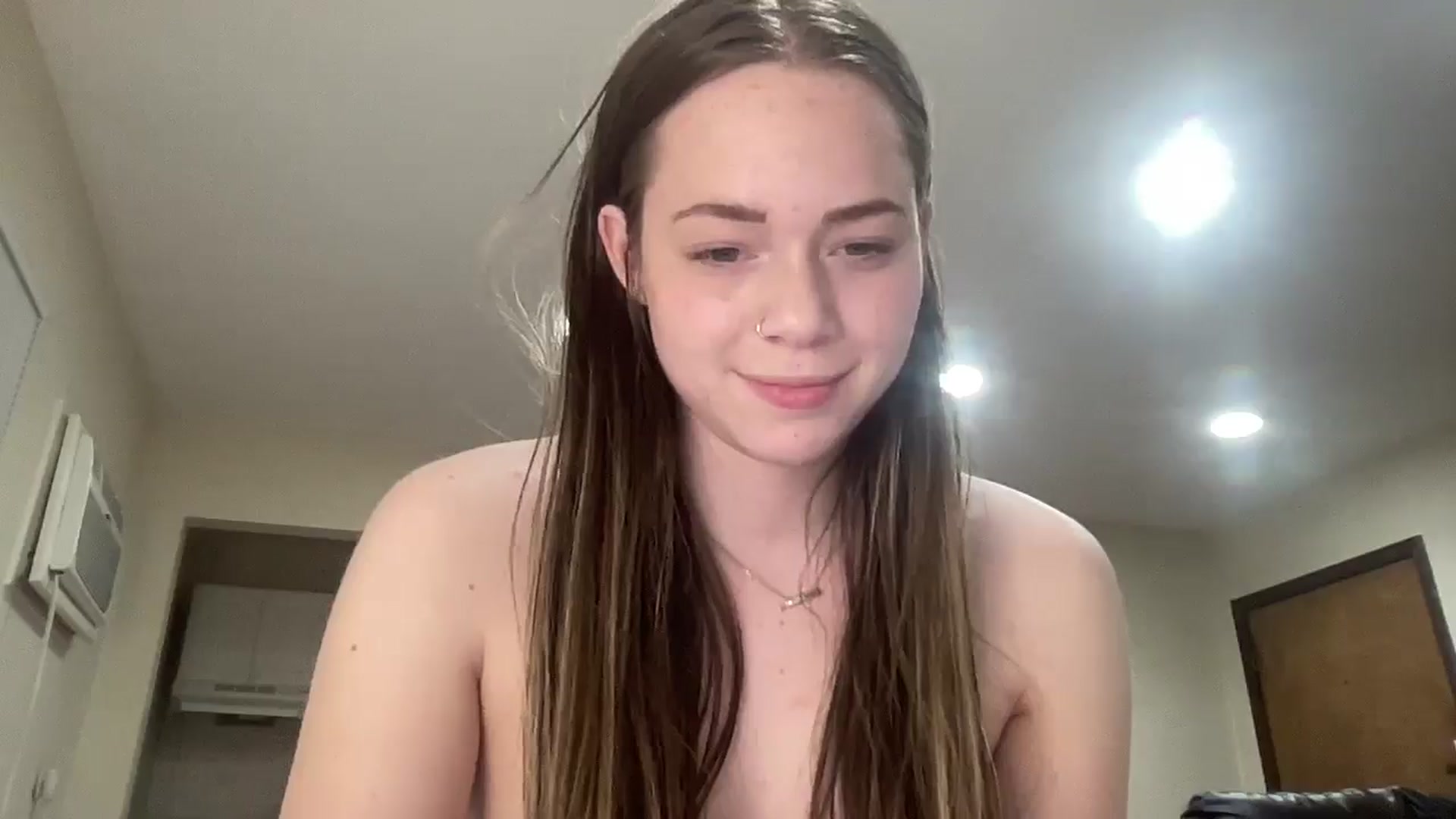 Gallery image thumbnail from Madisonfoxx69's myfreecams stream on, 03/30/2025, 04:35 image 12 of 20