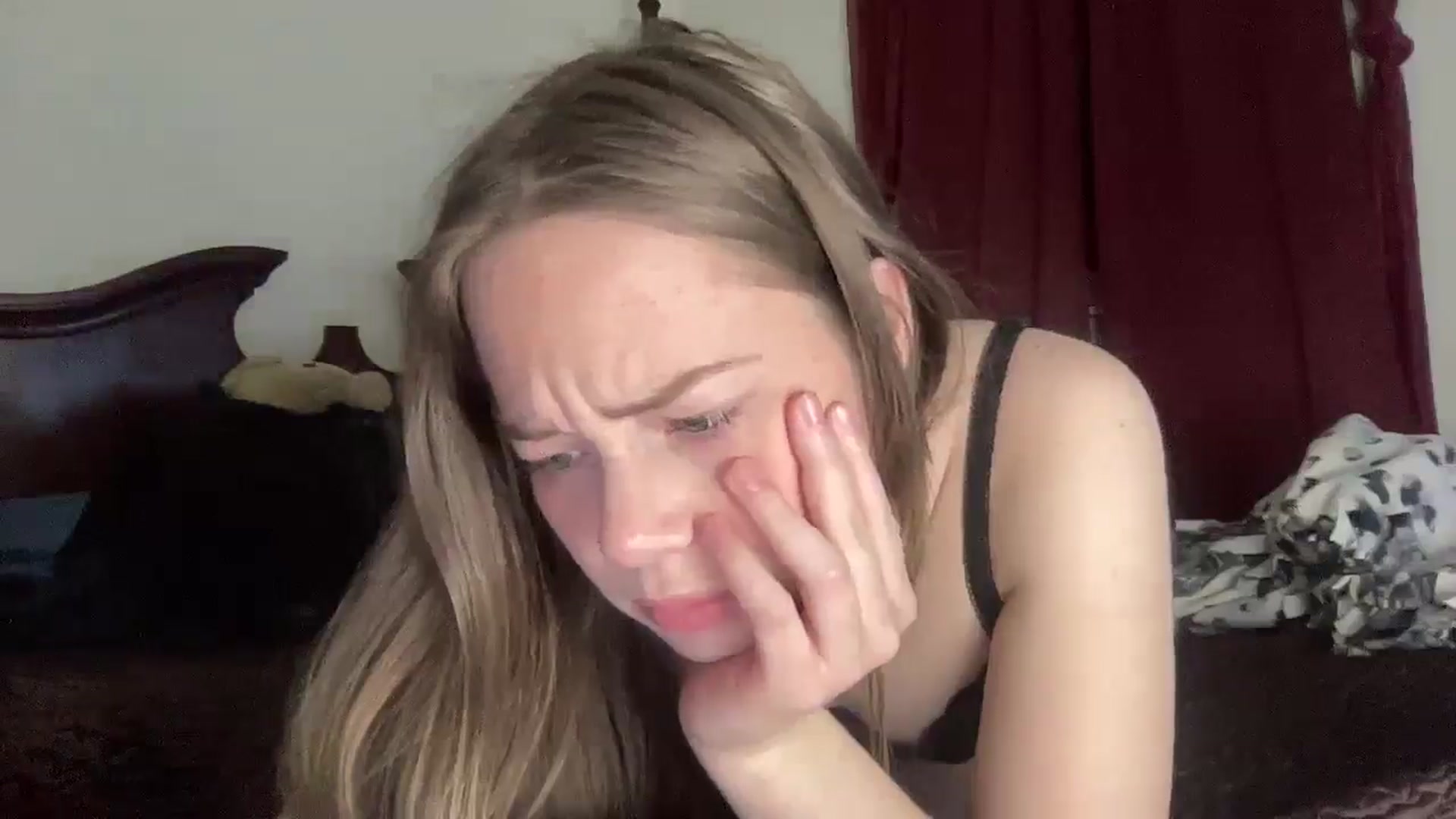 Gallery image thumbnail from Madisonfoxx69's myfreecams stream on, 04/01/2025, 02:28 image 6 of 20