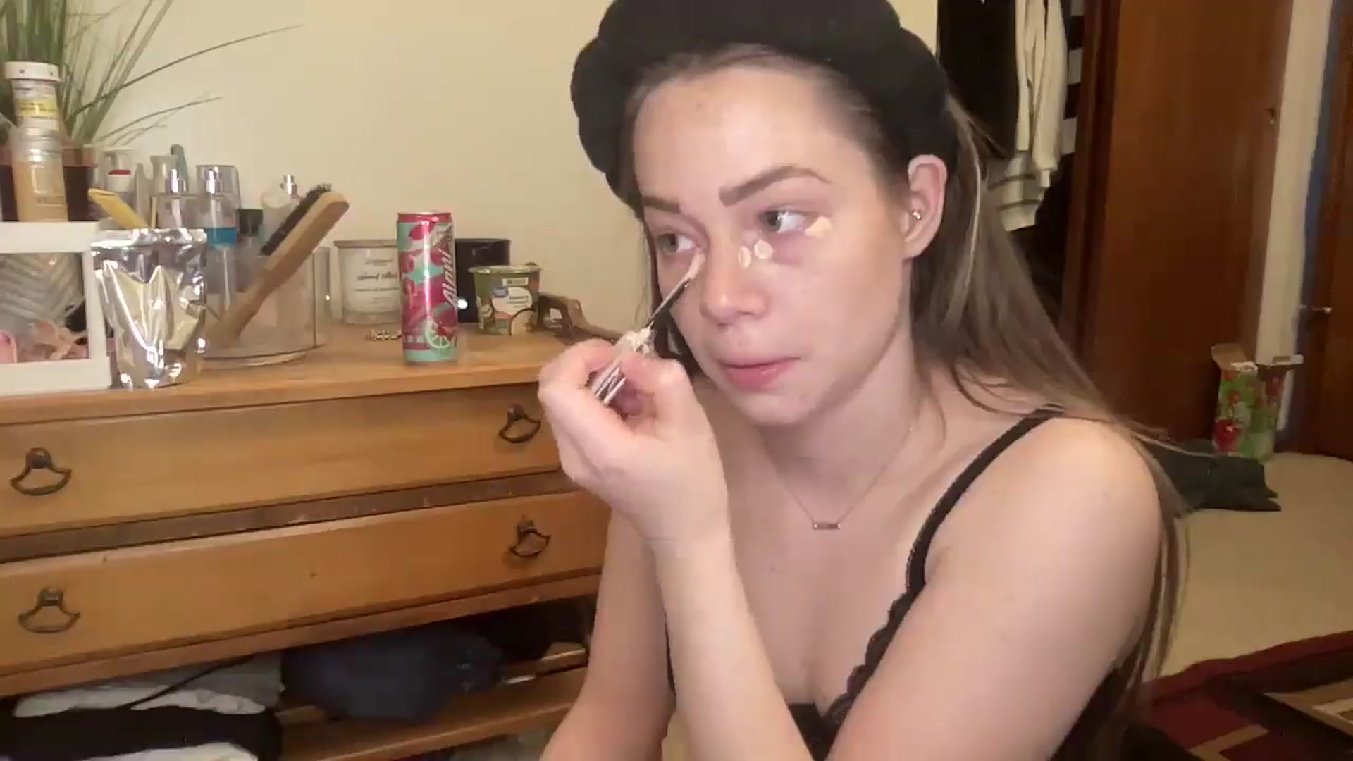 Gallery image thumbnail from Madisonfoxx69's myfreecams stream on, 04/02/2025, 18:51 image 14 of 20
