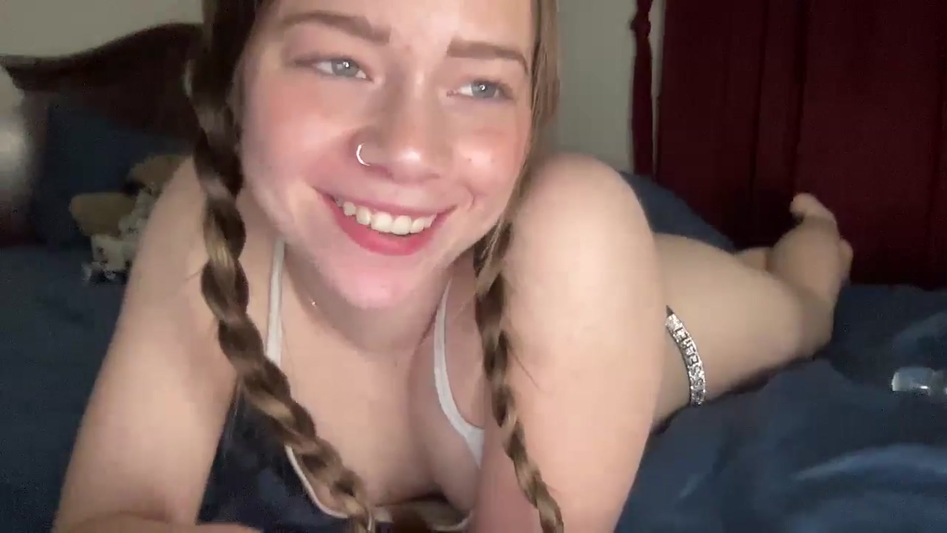 Gallery image thumbnail from Madisonfoxx69's myfreecams stream on, 04/06/2025, 04:14 image 20 of 20