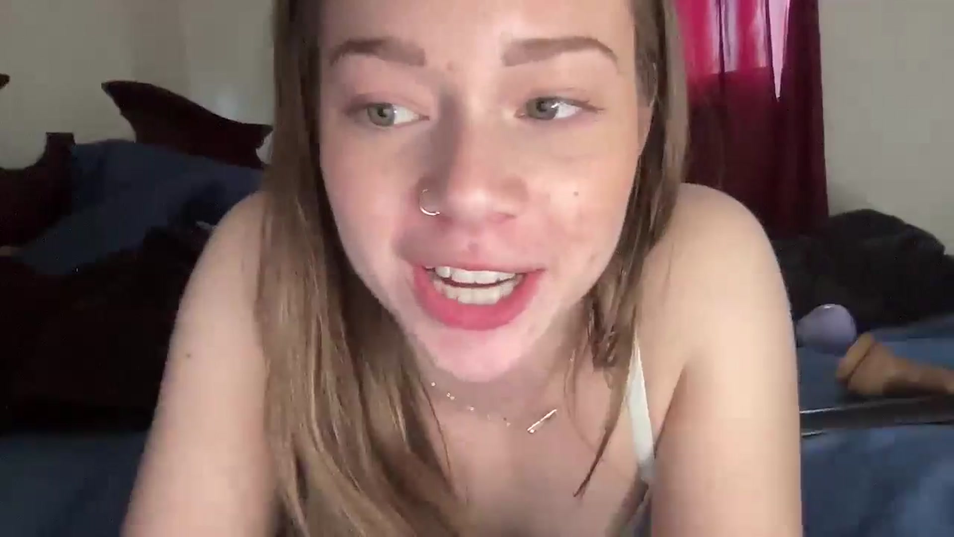 Gallery image thumbnail from Madisonfoxx69's myfreecams stream on, 04/08/2025, 20:18 image 6 of 20