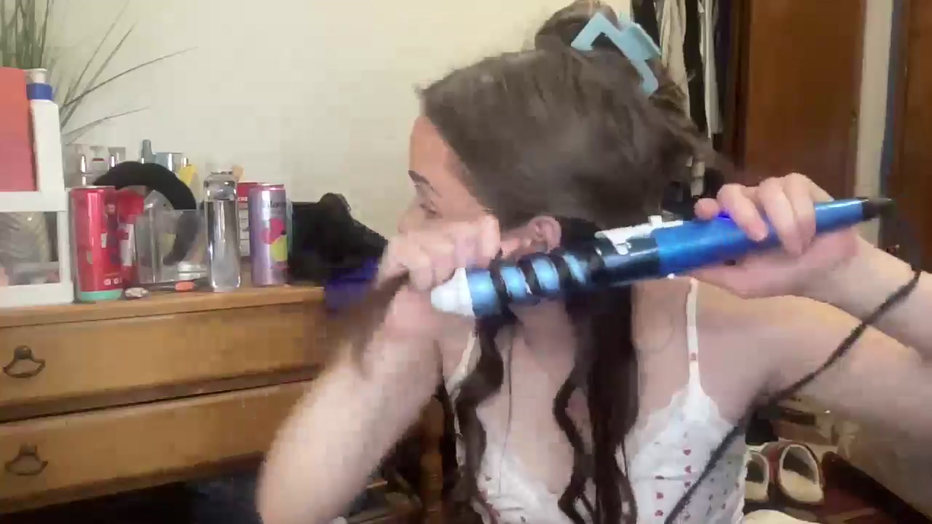 Gallery image thumbnail from Madisonfoxx69's myfreecams stream on, 04/13/2025, 19:29 image 13 of 20