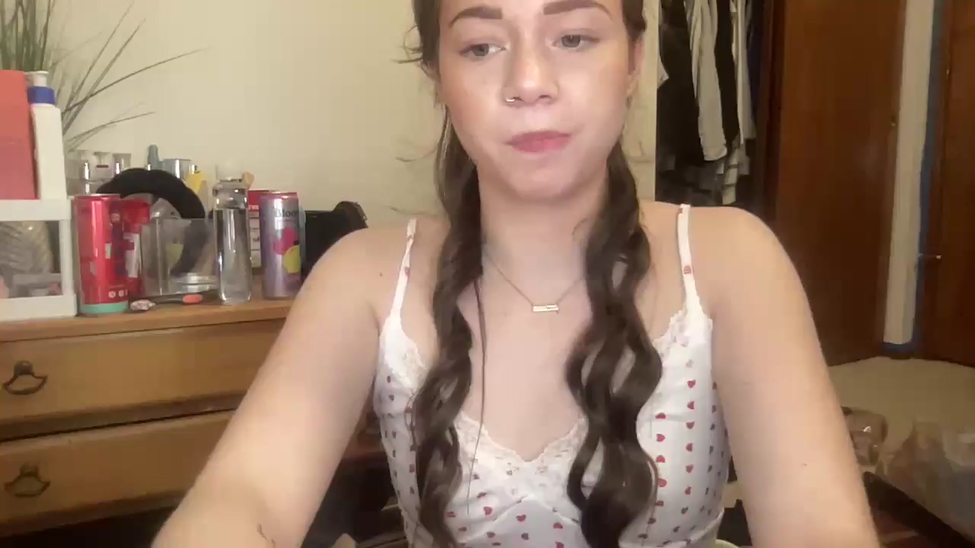 Gallery image thumbnail from Madisonfoxx69's myfreecams stream on, 04/13/2025, 19:29 image 17 of 20
