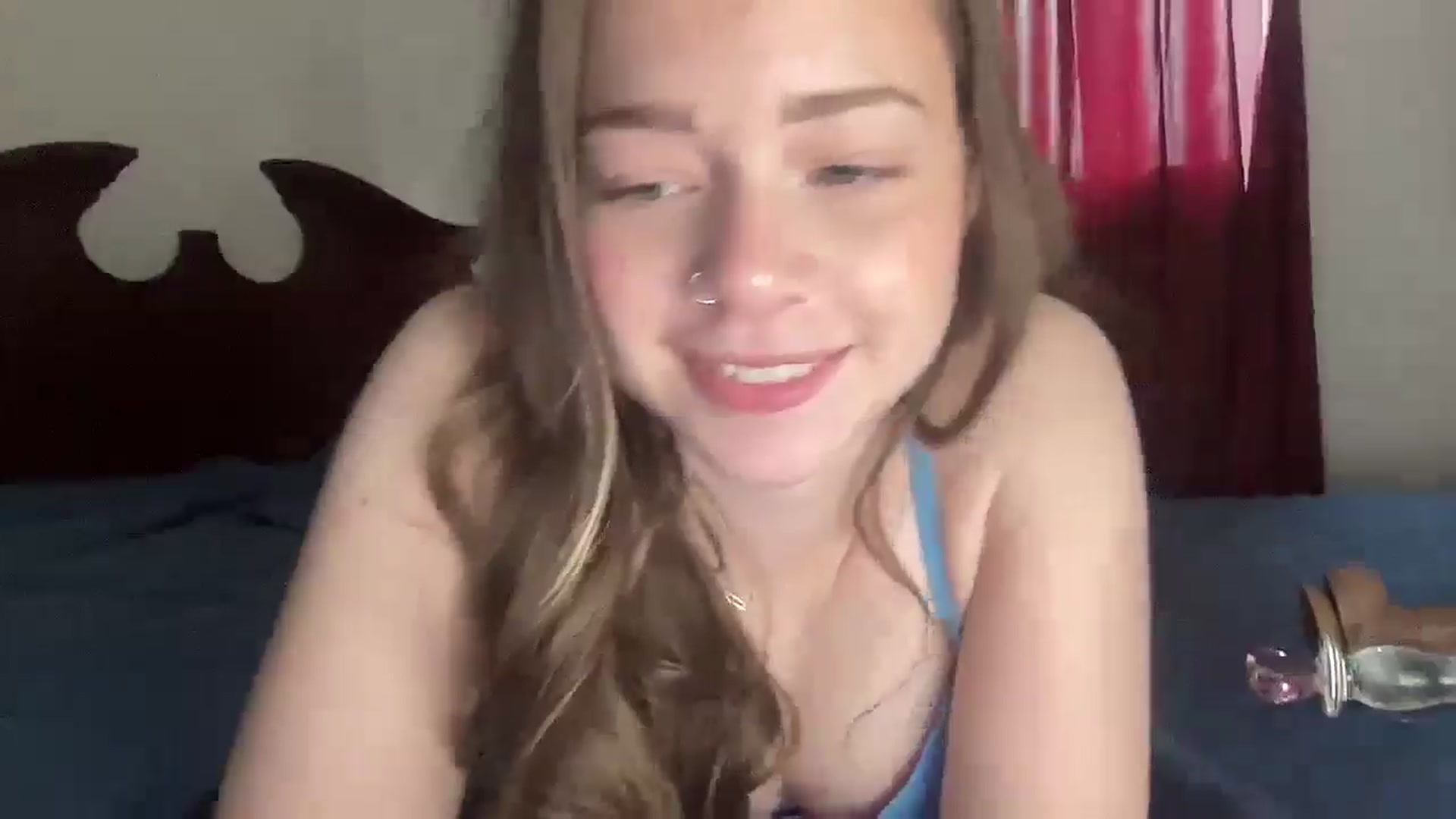 Gallery image thumbnail from Madisonfoxx69's myfreecams stream on, 04/14/2025, 18:59 image 17 of 20