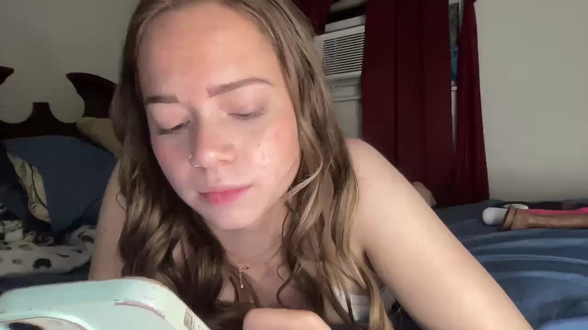 Gallery image thumbnail from Madisonfoxx69's myfreecams stream on, 04/20/2025, 02:44 image 19 of 20