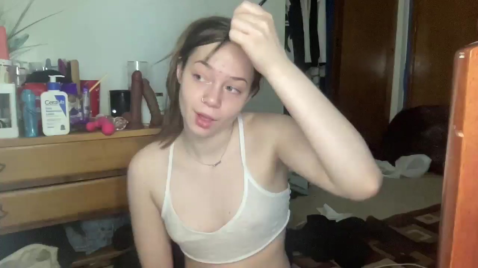 Gallery image thumbnail from Madisonfoxx69's myfreecams stream on, 04/24/2025, 18:28 image 1 of 20