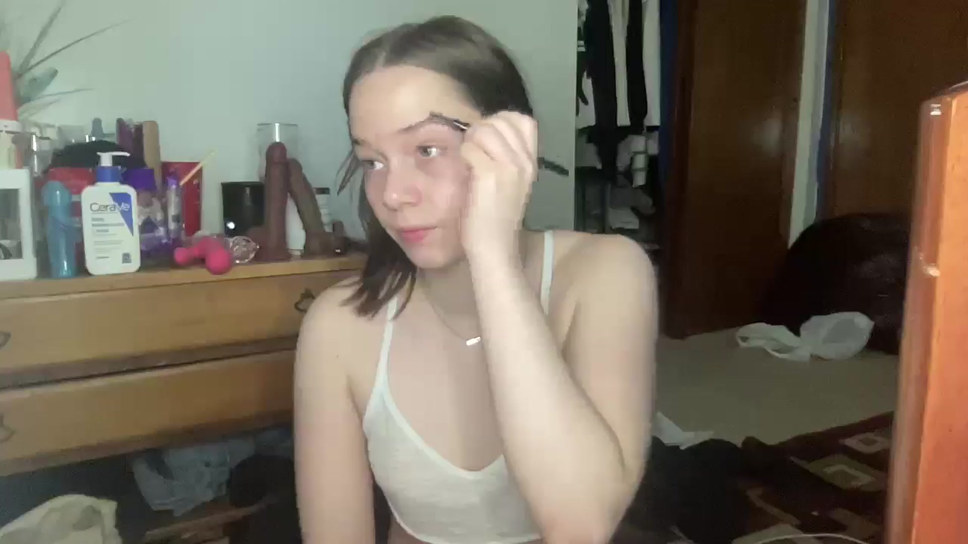 Gallery image thumbnail from Madisonfoxx69's myfreecams stream on, 04/24/2025, 18:28 image 3 of 20