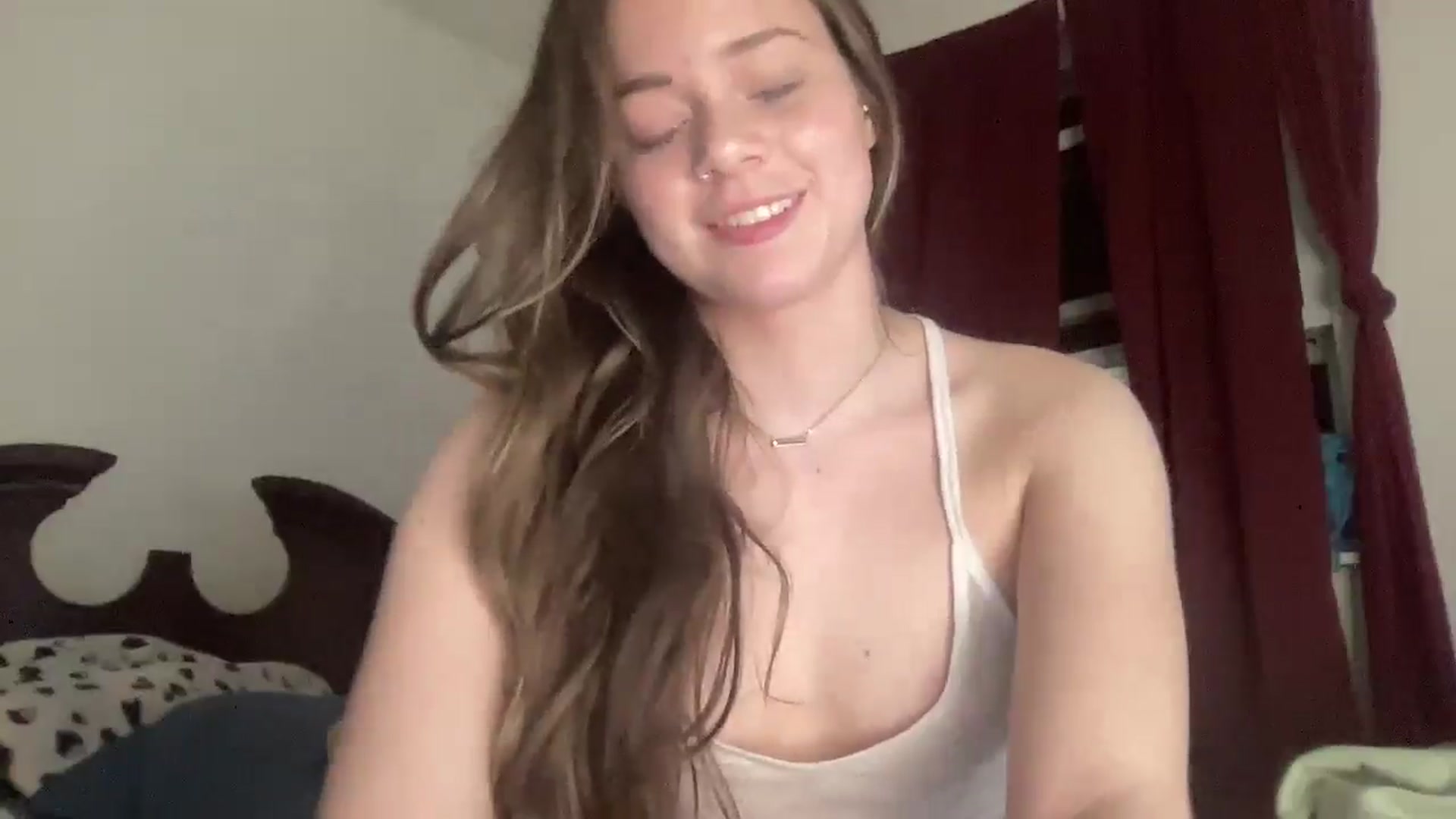 Gallery image thumbnail from Madisonfoxx69's myfreecams stream on, 04/25/2025, 03:23 image 7 of 20
