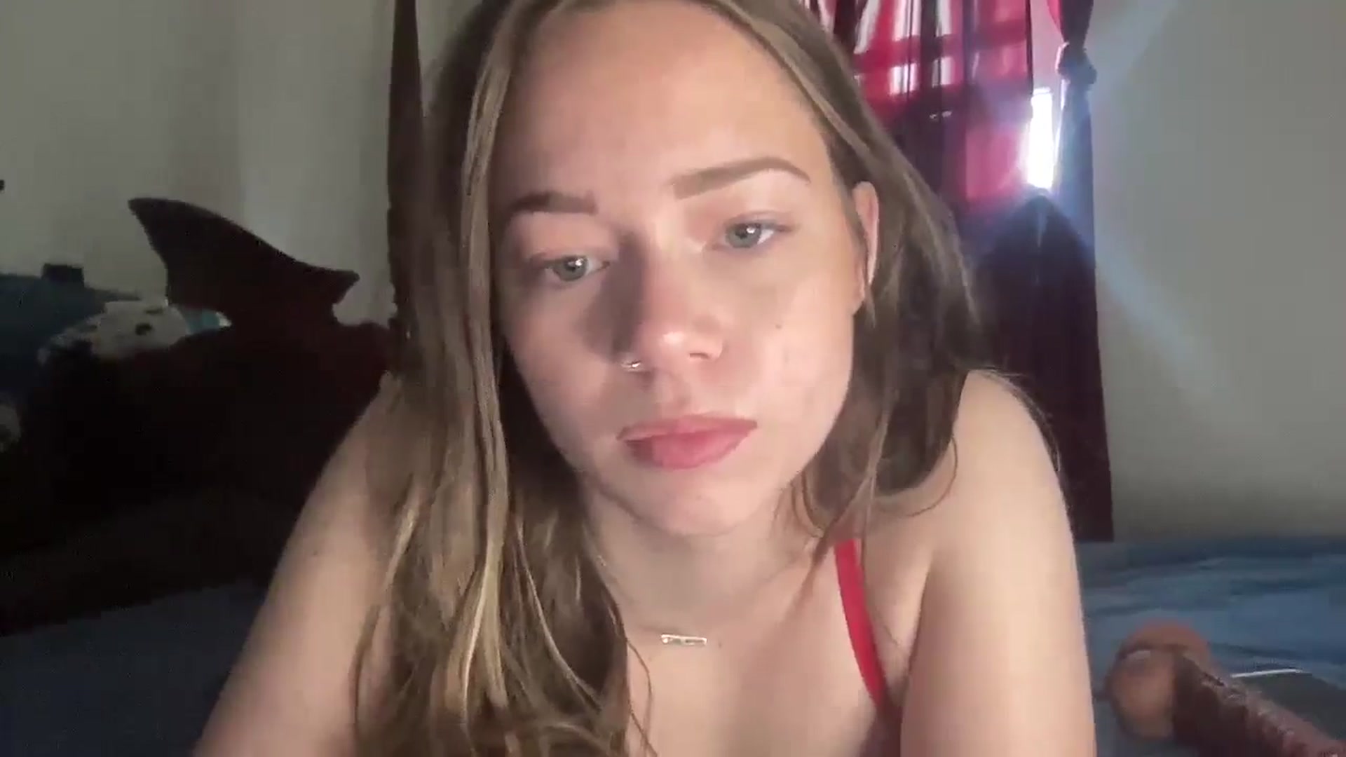 Gallery image thumbnail from Madisonfoxx69's myfreecams stream on, 04/25/2025, 18:10 image 2 of 20