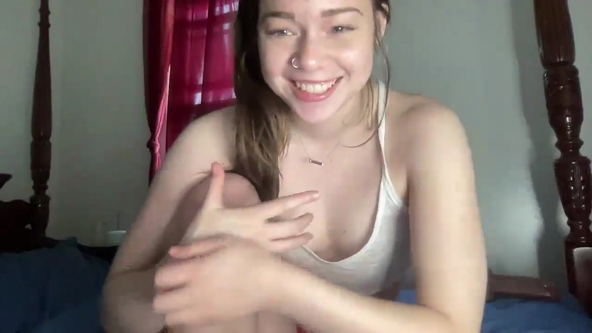 Gallery image thumbnail from Madisonfoxx69's myfreecams stream on, 04/30/2025, 20:46 image 16 of 20