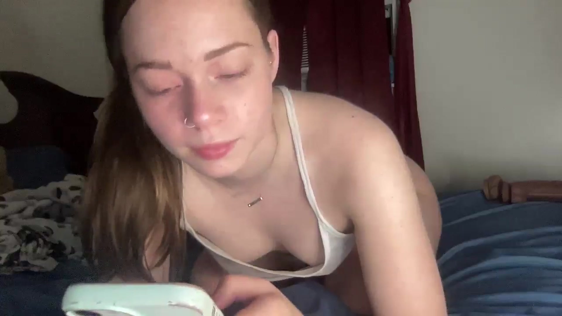 Gallery image thumbnail from Madisonfoxx69's myfreecams stream on, 05/01/2025, 02:00 image 2 of 20