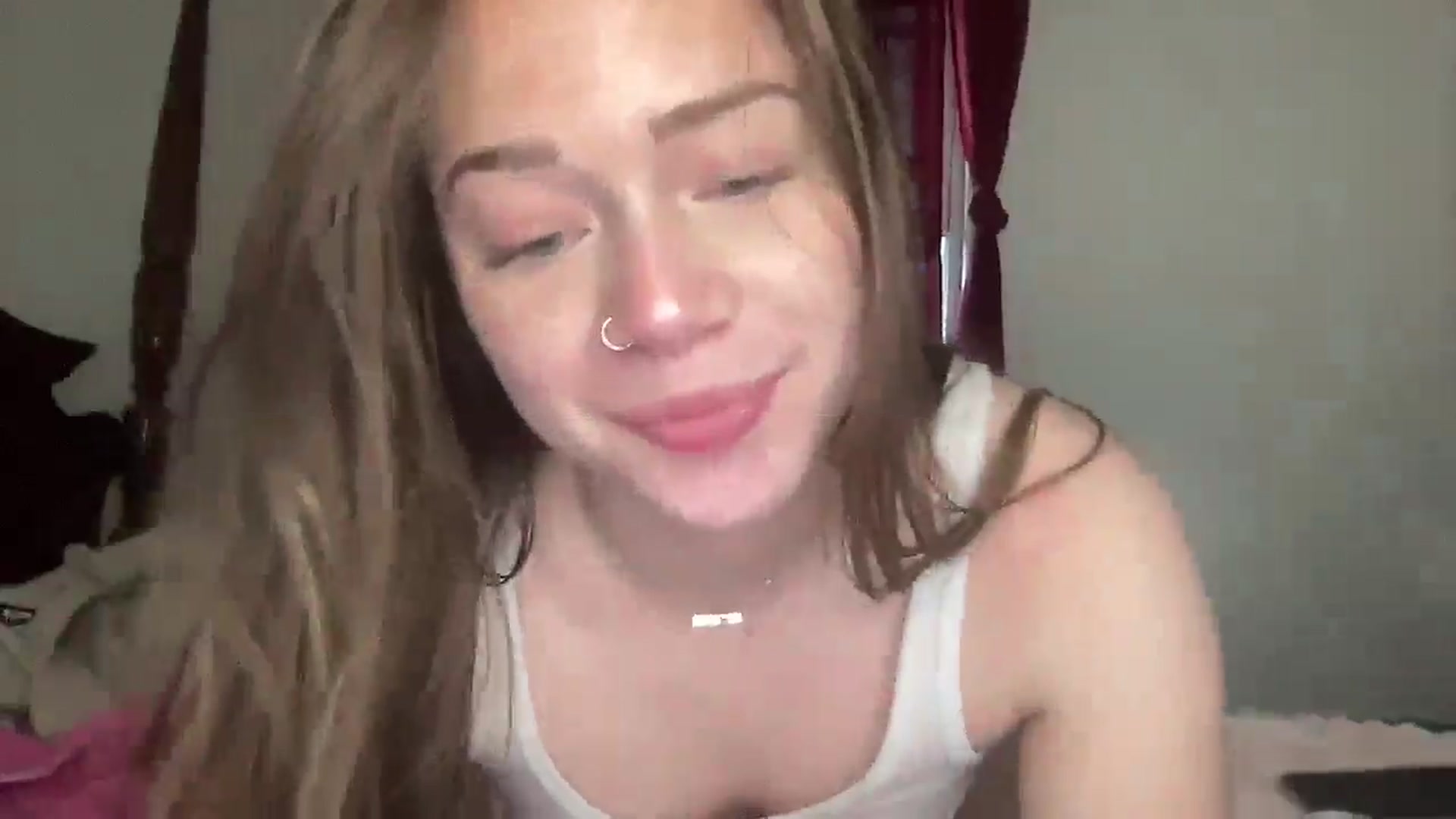 Gallery image thumbnail from Madisonfoxx69's myfreecams stream on, 05/06/2025, 20:44 image 15 of 20