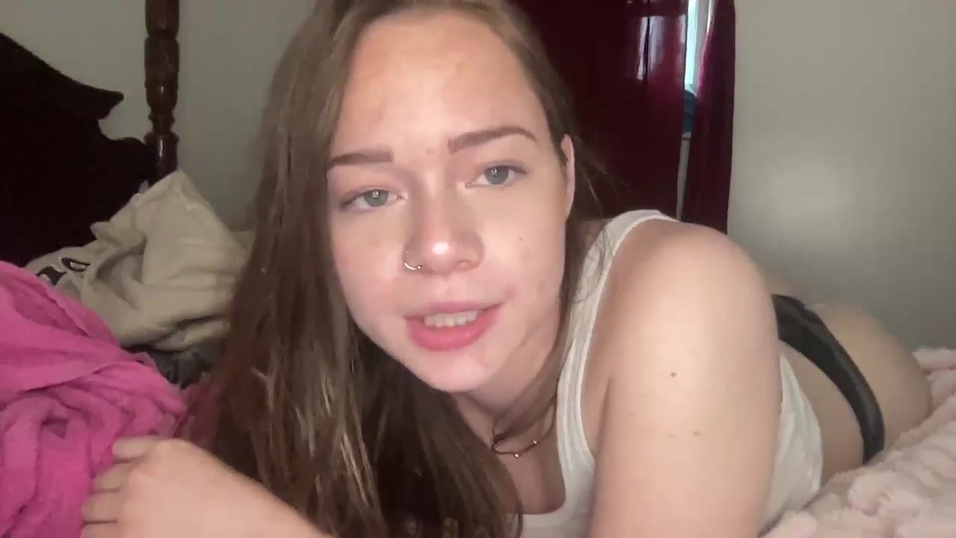 Gallery image thumbnail from Madisonfoxx69's myfreecams stream on, 05/06/2025, 20:44 image 14 of 20