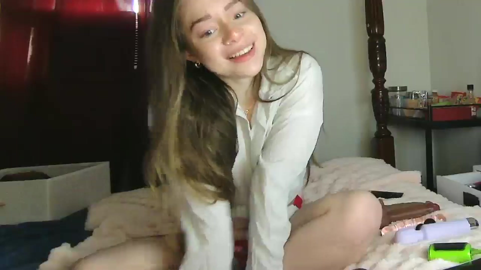 Gallery image thumbnail from Madisonfoxx69's myfreecams stream on, 05/18/2025, 20:05 image 3 of 20