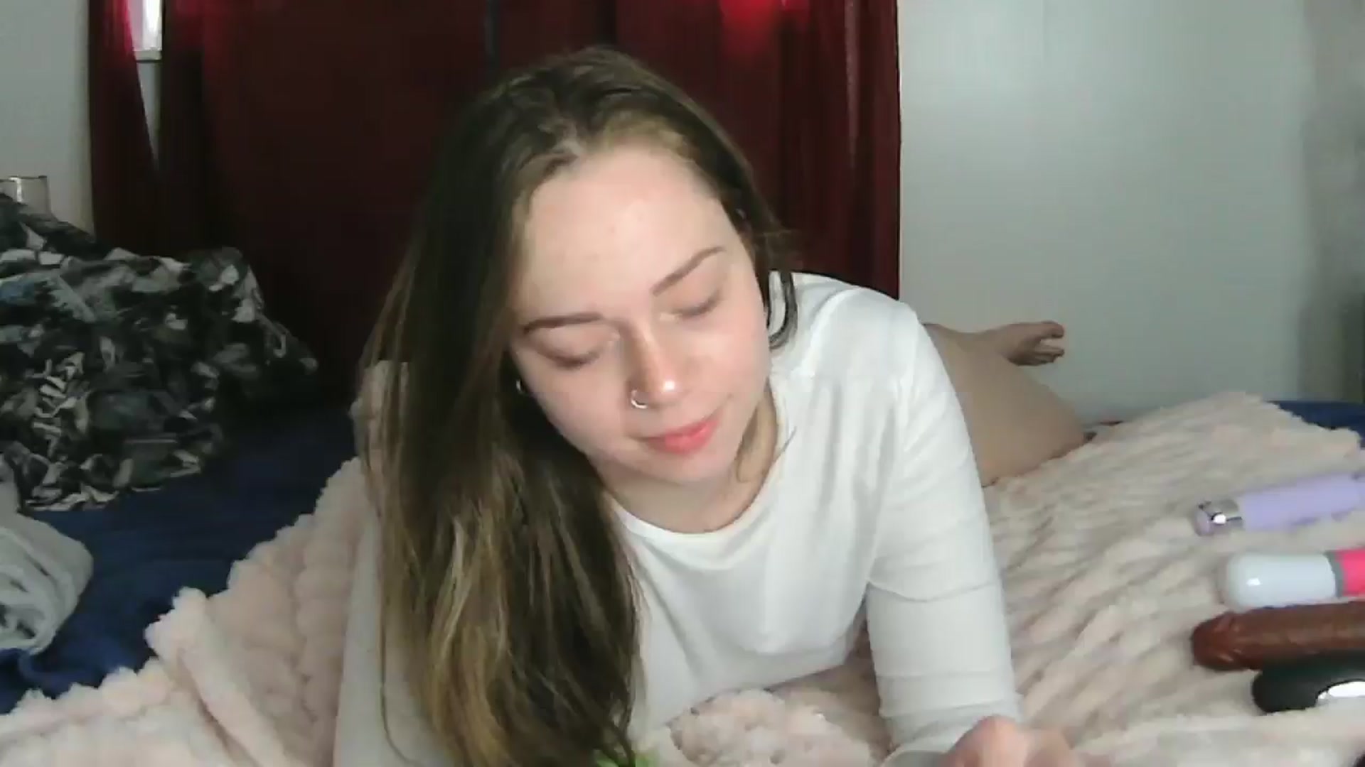 Gallery image thumbnail from Madisonfoxx69's myfreecams stream on, 05/25/2025, 20:52 image 1 of 20