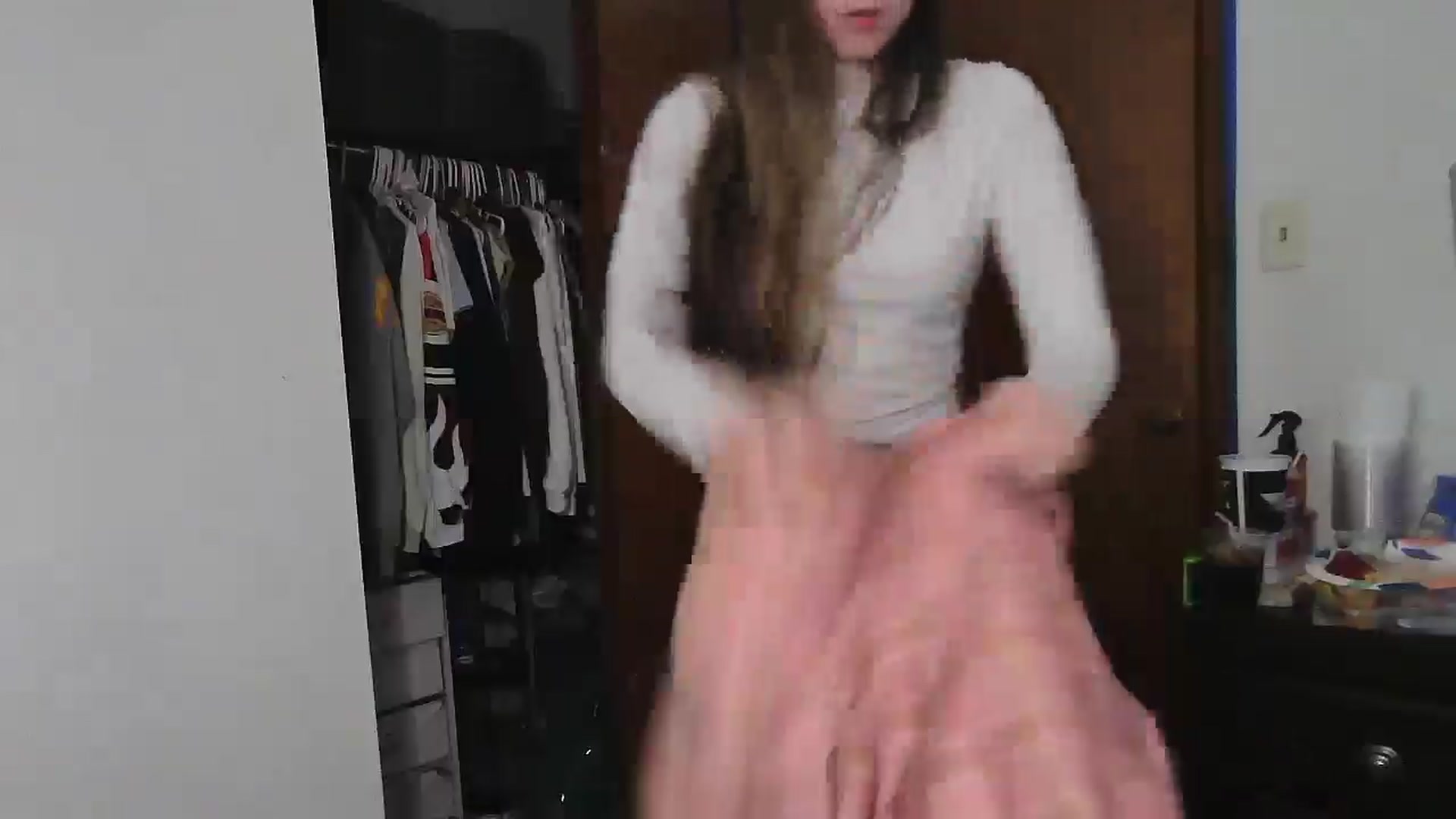 Gallery image thumbnail from Madisonfoxx69's myfreecams stream on, 05/25/2025, 20:52 image 15 of 20