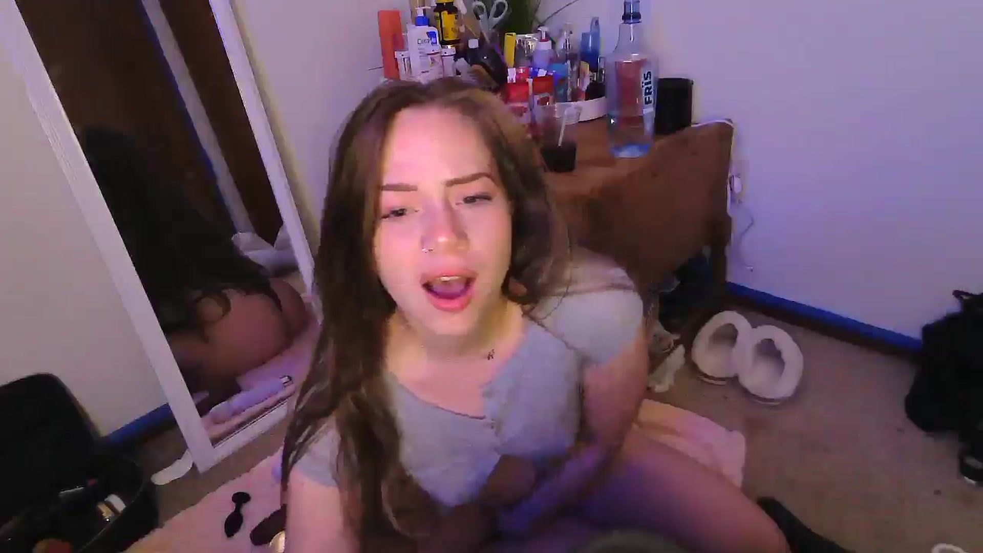 Gallery image thumbnail from Madisonfoxx69's myfreecams stream on, 05/26/2025, 02:51 image 16 of 20