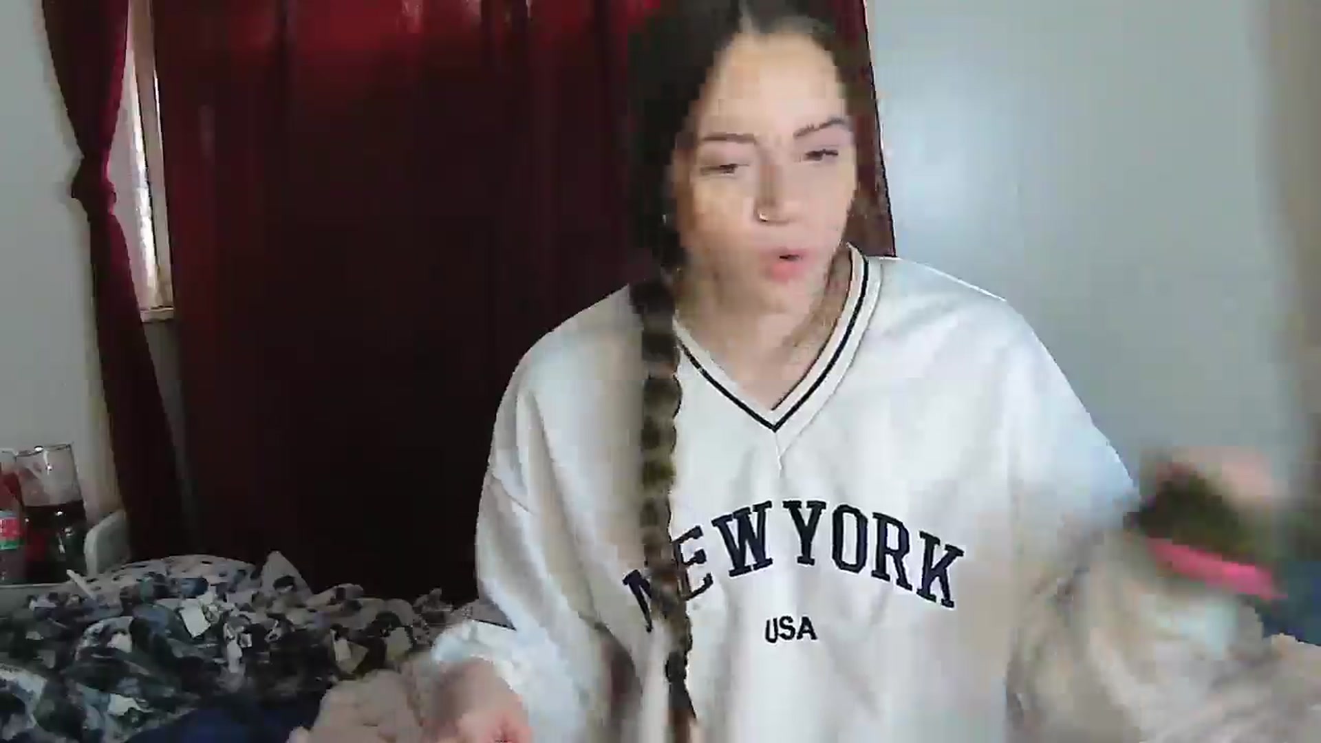 Gallery image thumbnail from Madisonfoxx69's myfreecams stream on, 05/27/2025, 20:40 image 18 of 20