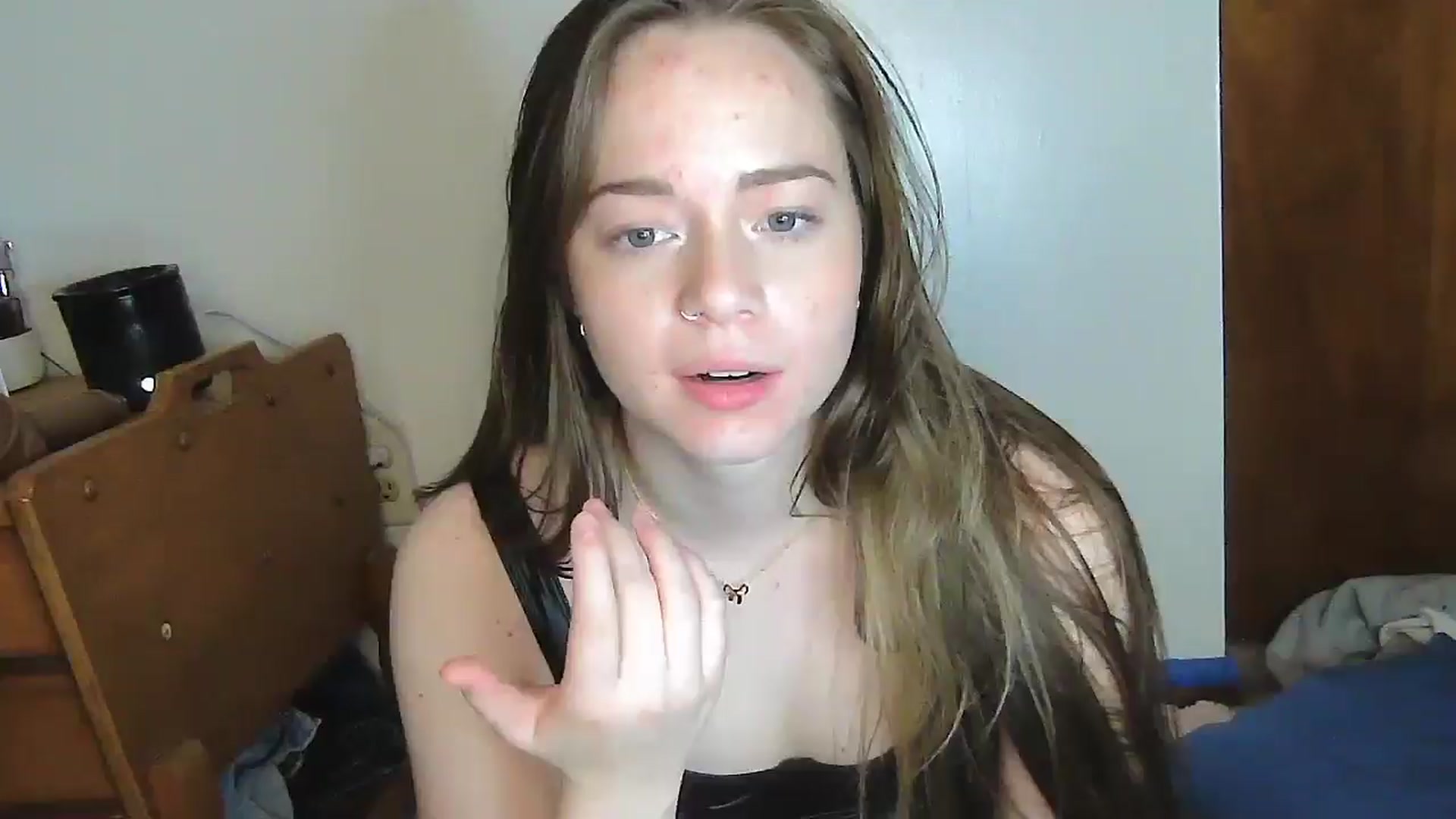 Gallery image thumbnail from Madisonfoxx69's myfreecams stream on, 06/01/2025, 02:32 image 14 of 20