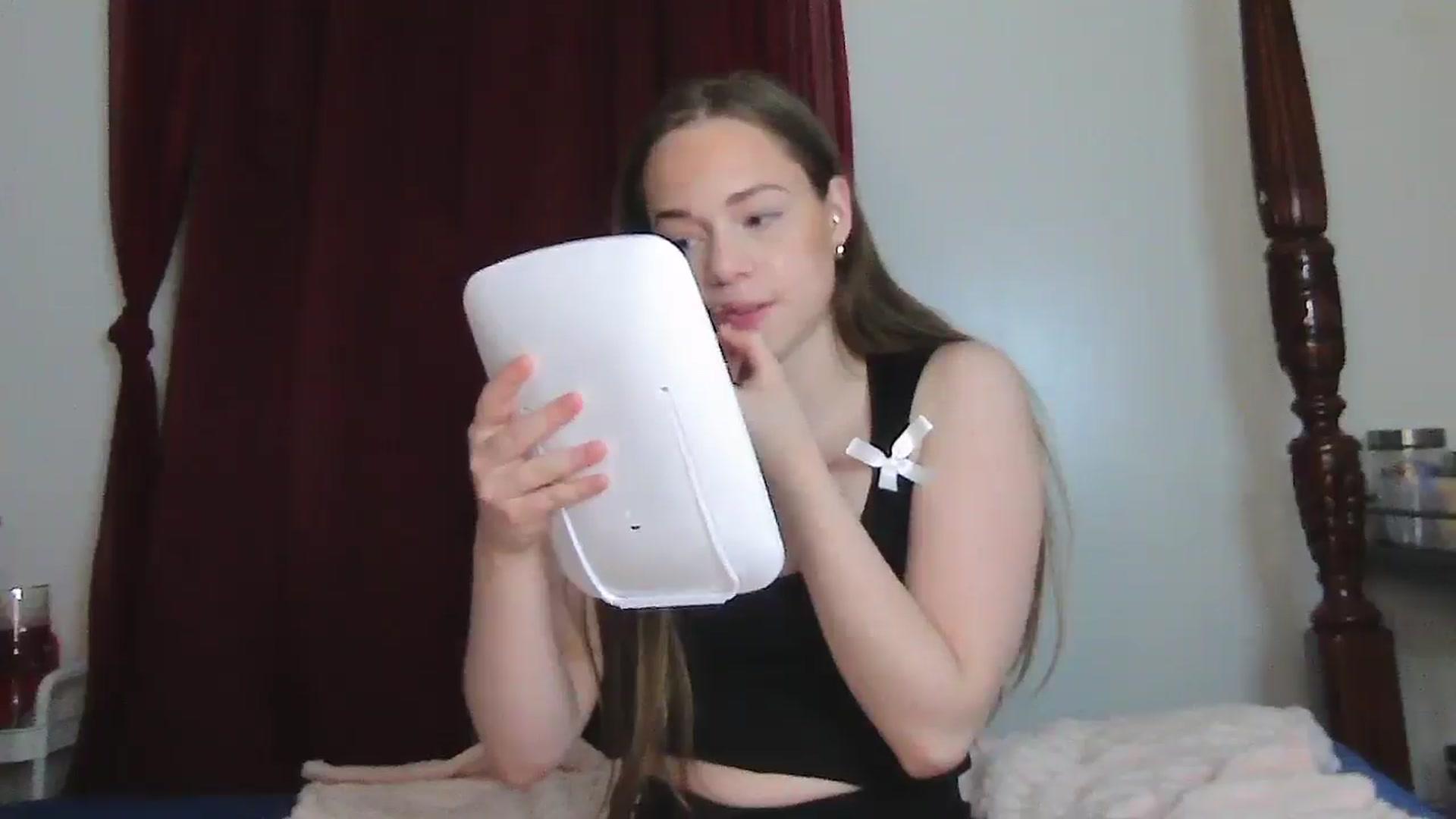Gallery image thumbnail from Madisonfoxx69's myfreecams stream on, 06/06/2025, 02:00 image 6 of 20