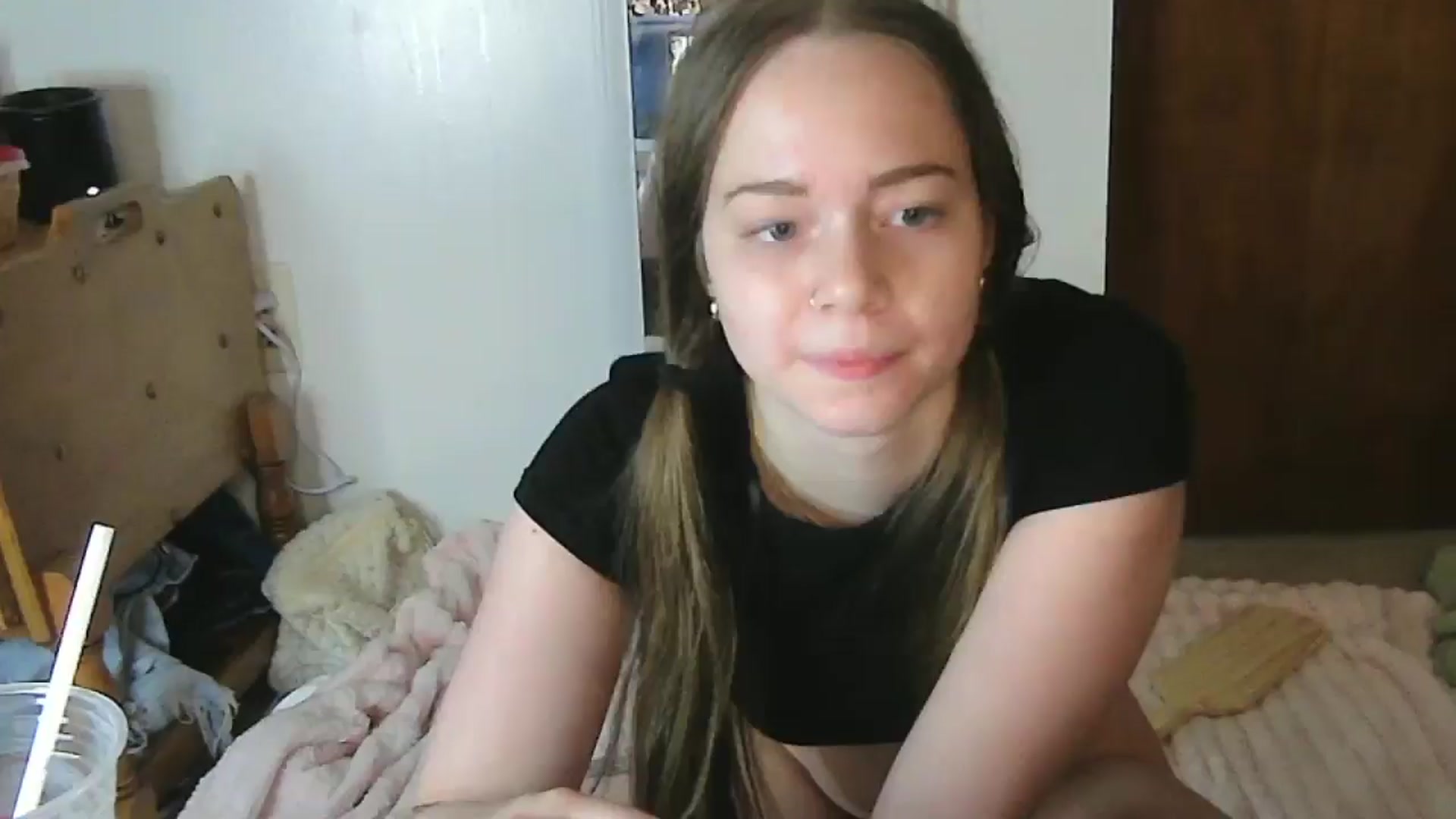 Gallery image thumbnail from Madisonfoxx69's myfreecams stream on, 06/07/2025, 14:36 image 1 of 20
