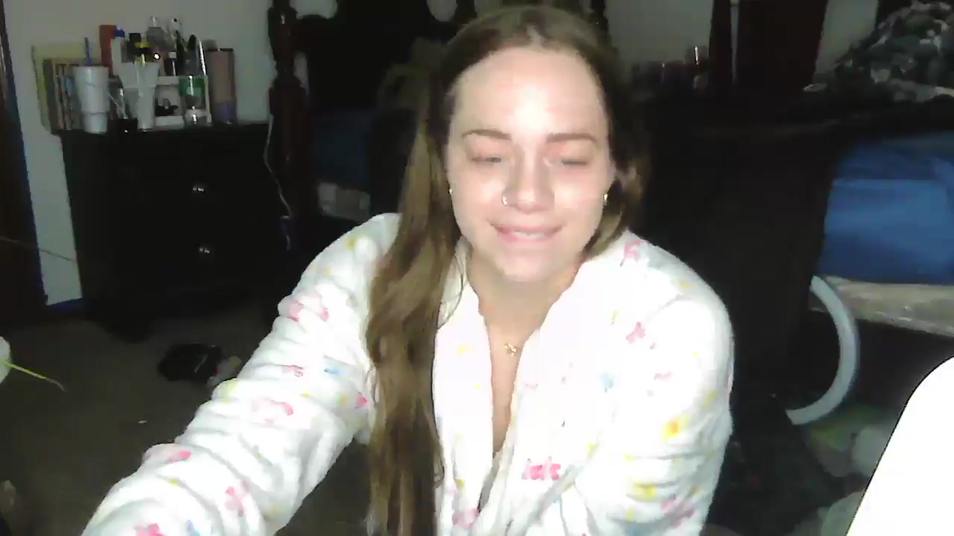 Gallery image thumbnail from Madisonfoxx69's myfreecams stream on, 06/09/2025, 20:52 image 11 of 20