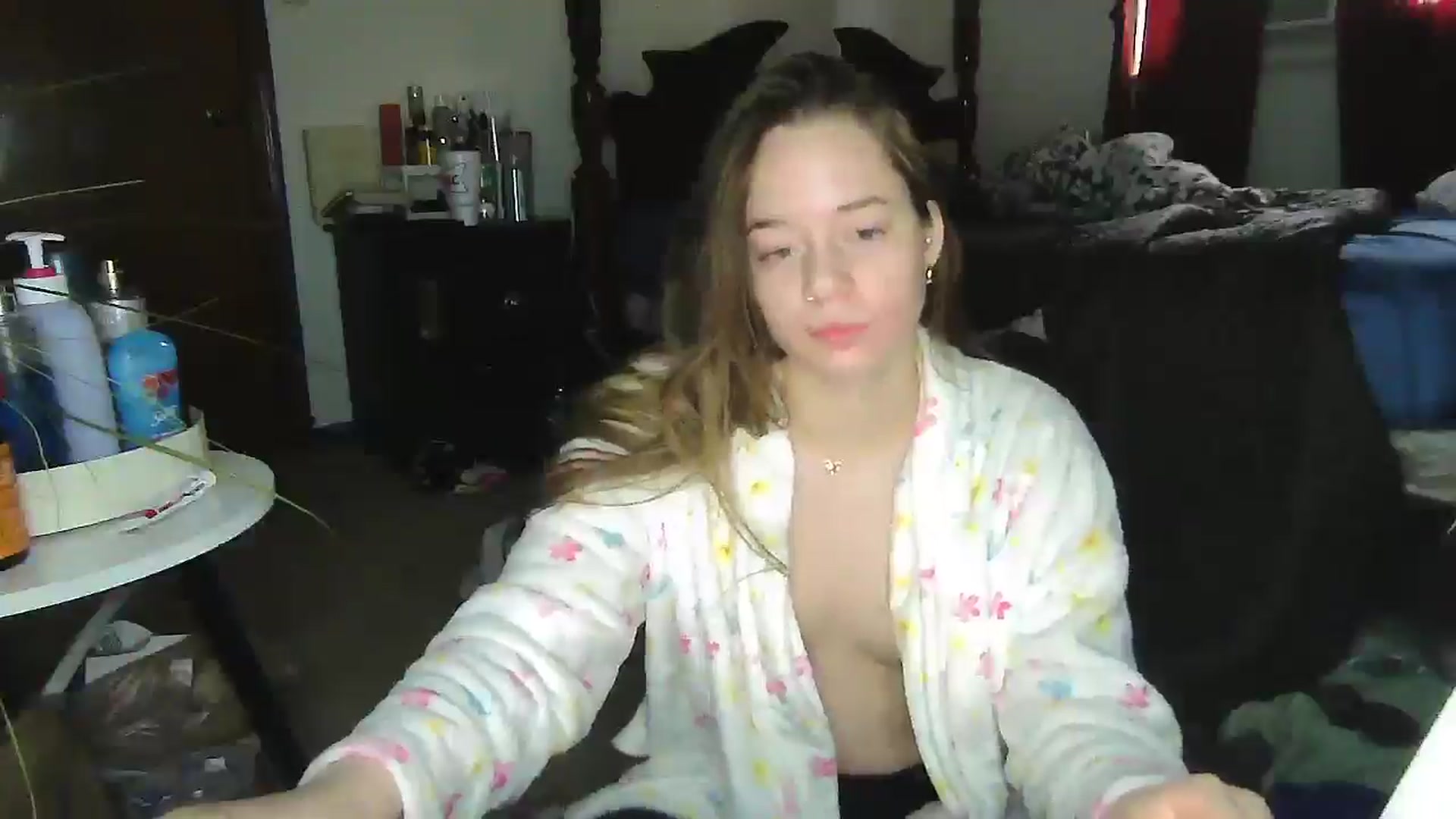 Gallery image thumbnail from Madisonfoxx69's myfreecams stream on, 06/10/2025, 15:55 image 16 of 20