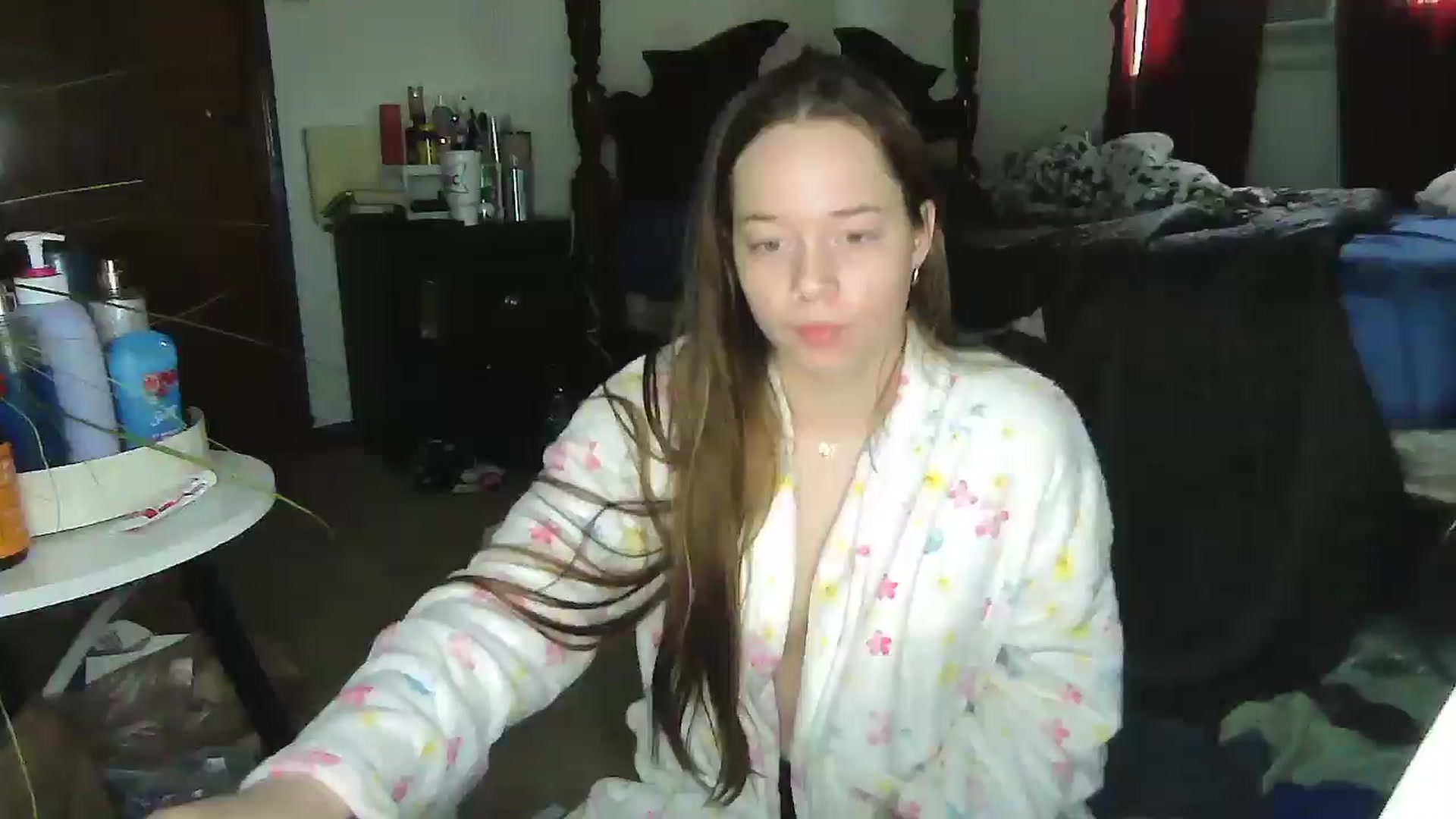 Gallery image thumbnail from Madisonfoxx69's myfreecams stream on, 06/10/2025, 15:55 image 7 of 20