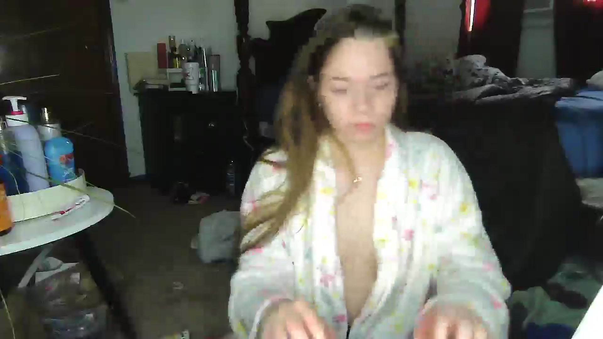 Gallery image thumbnail from Madisonfoxx69's myfreecams stream on, 06/10/2025, 15:55 image 19 of 20