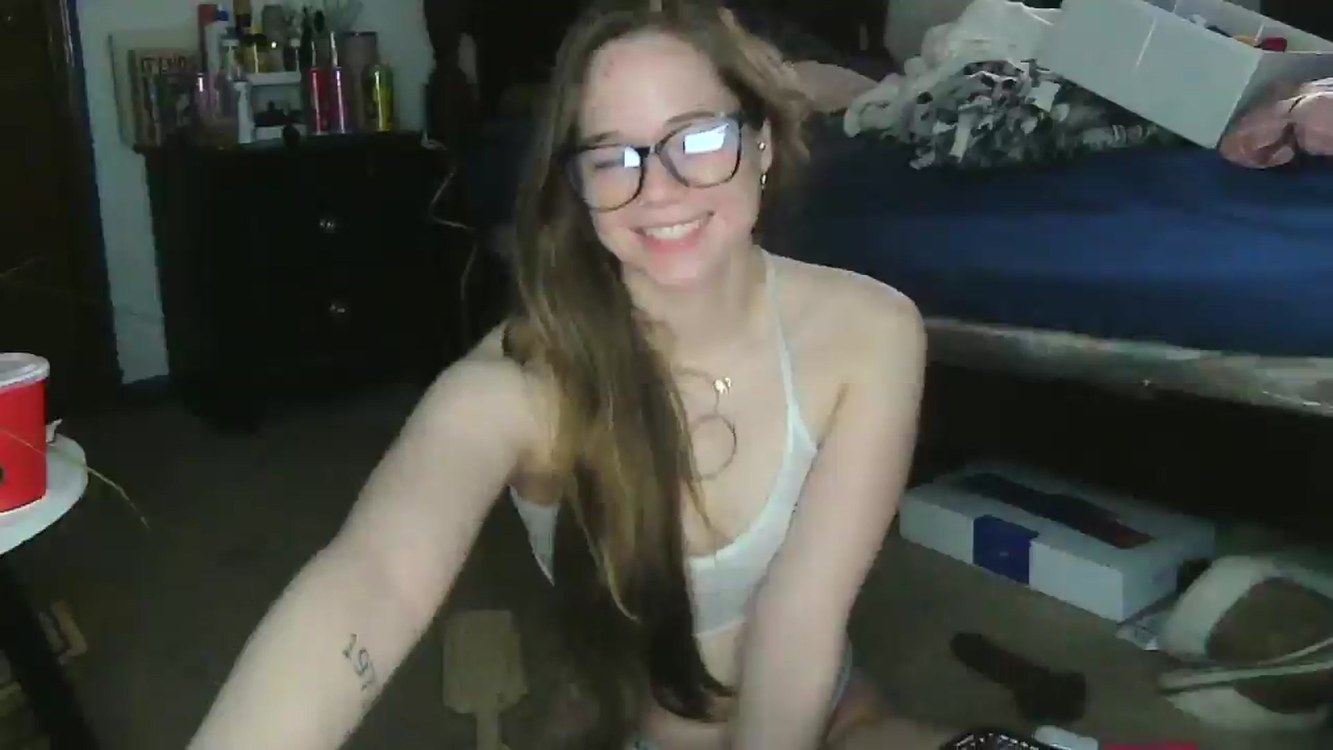Gallery image thumbnail from Madisonfoxx69's myfreecams stream on, 06/17/2025, 18:55 image 18 of 20