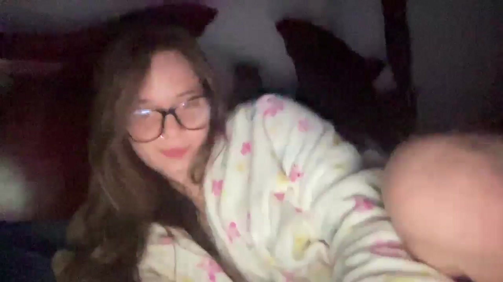 Gallery image thumbnail from Madisonfoxx69's myfreecams stream on, 06/26/2025, 03:33 image 19 of 20