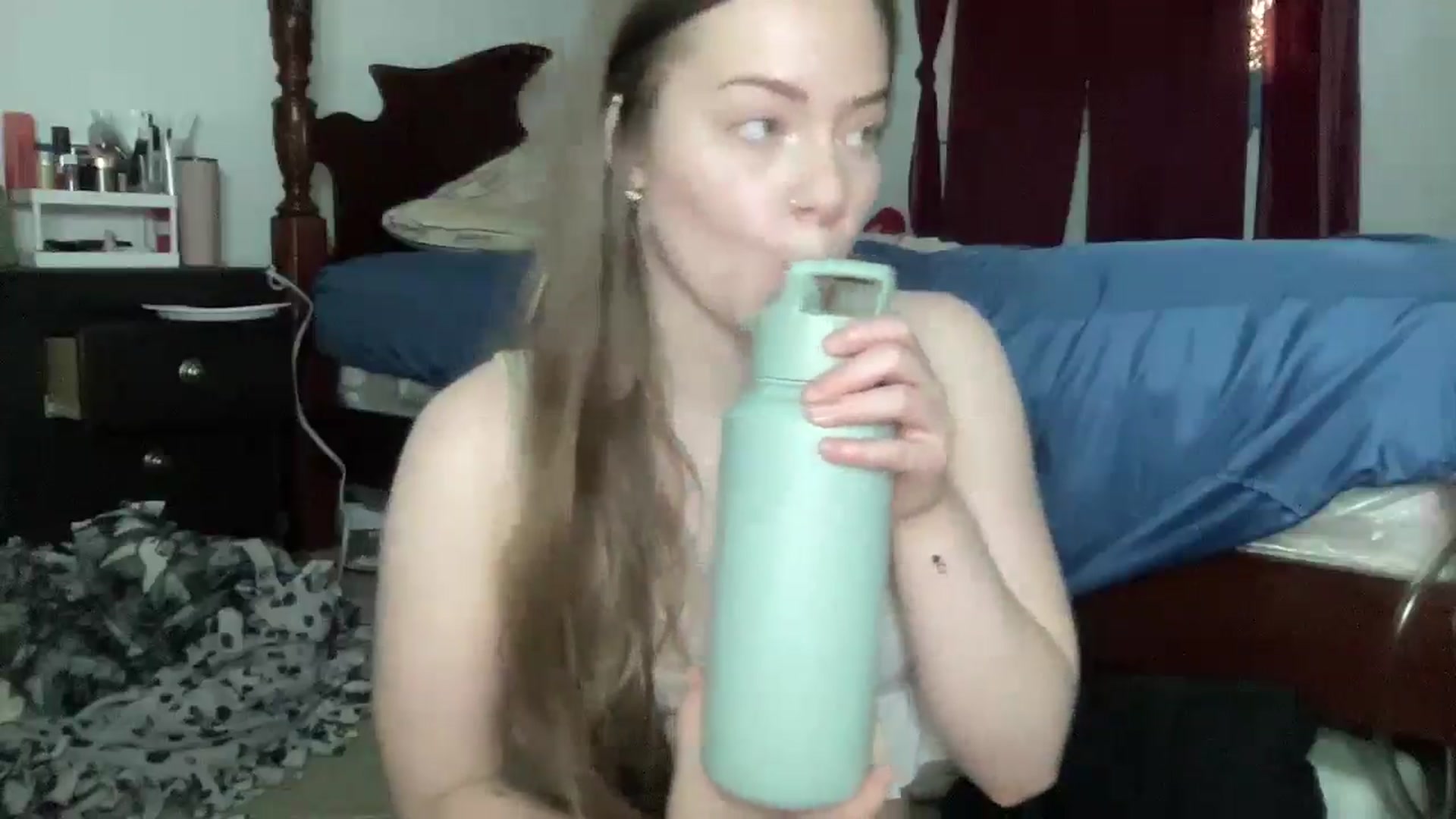 Gallery image thumbnail from Madisonfoxx69's myfreecams stream on, 06/29/2025, 01:31 image 12 of 20