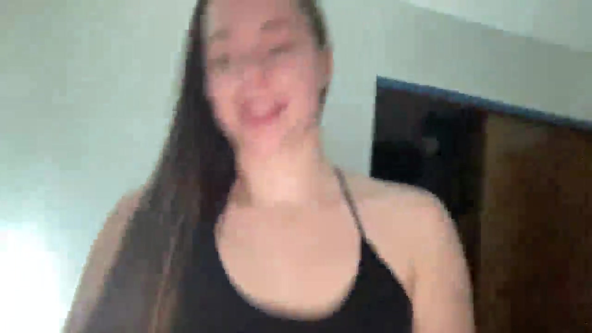 Gallery image thumbnail from Madisonfoxx69's myfreecams stream on, 06/29/2025, 21:13 image 16 of 20