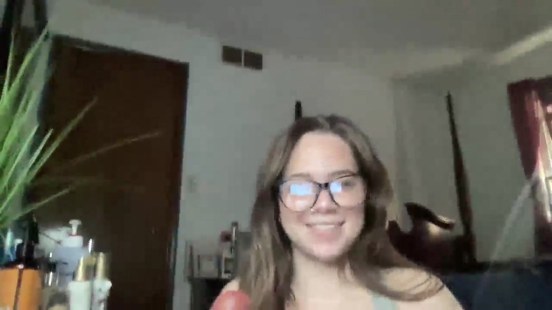 Gallery image thumbnail from Madisonfoxx69's myfreecams stream on, 07/16/2025, 23:22 image 2 of 20