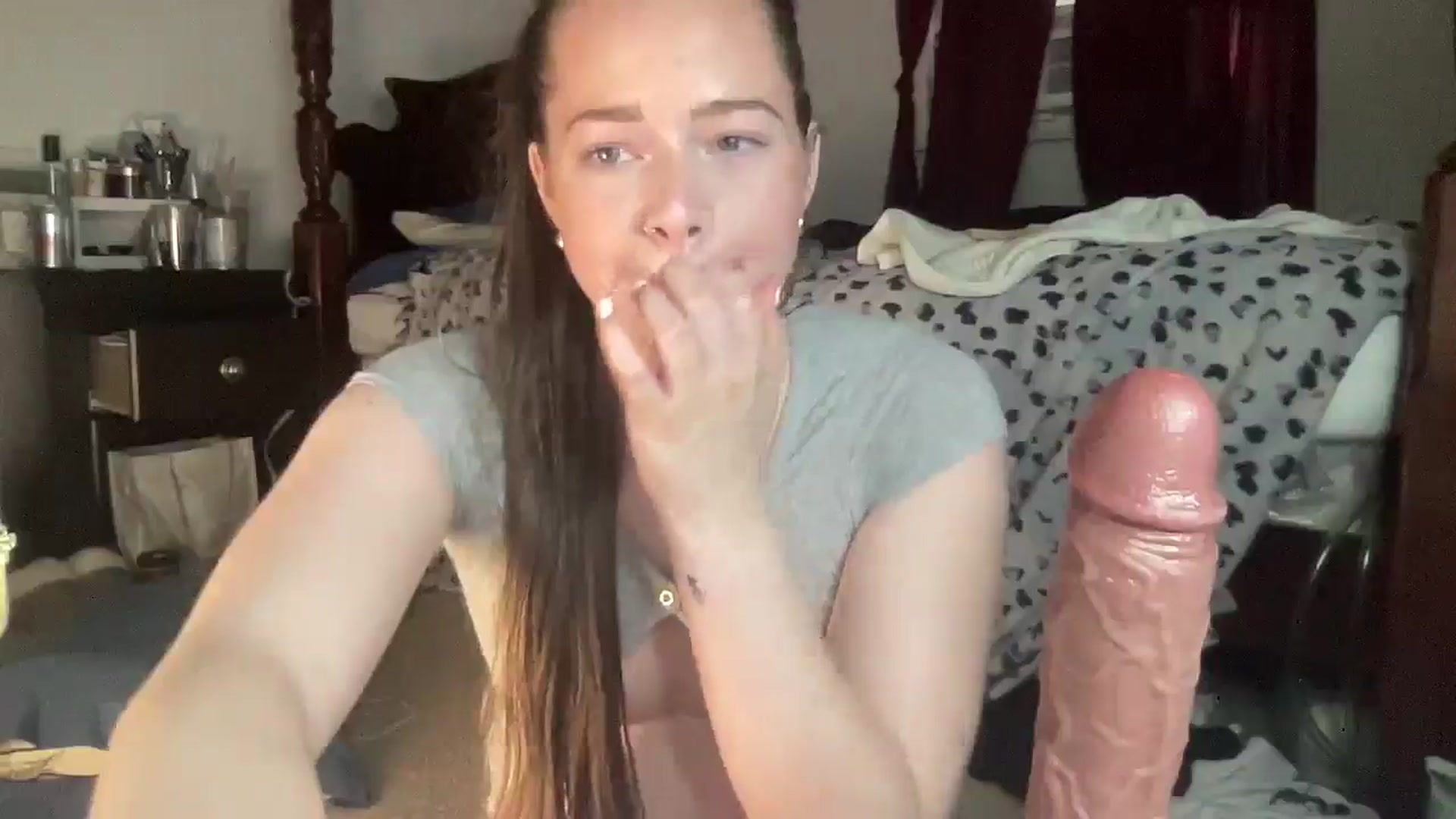 Gallery image thumbnail from Madisonfoxx69's myfreecams stream on, 07/26/2025, 23:34 image 17 of 20