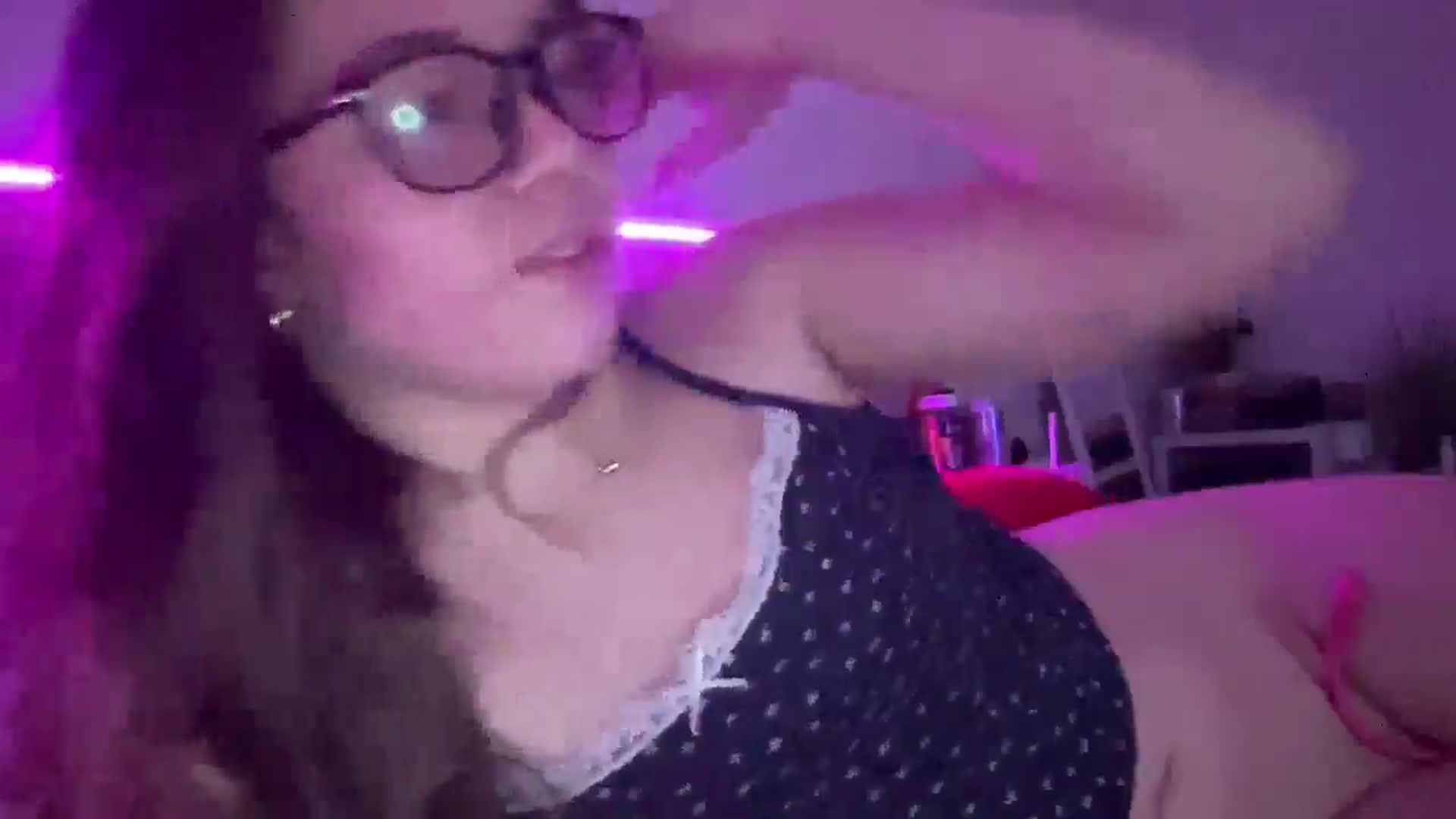 Gallery image thumbnail from Madisonfoxx69's myfreecams stream on, 08/12/2025, 04:33 image 5 of 20