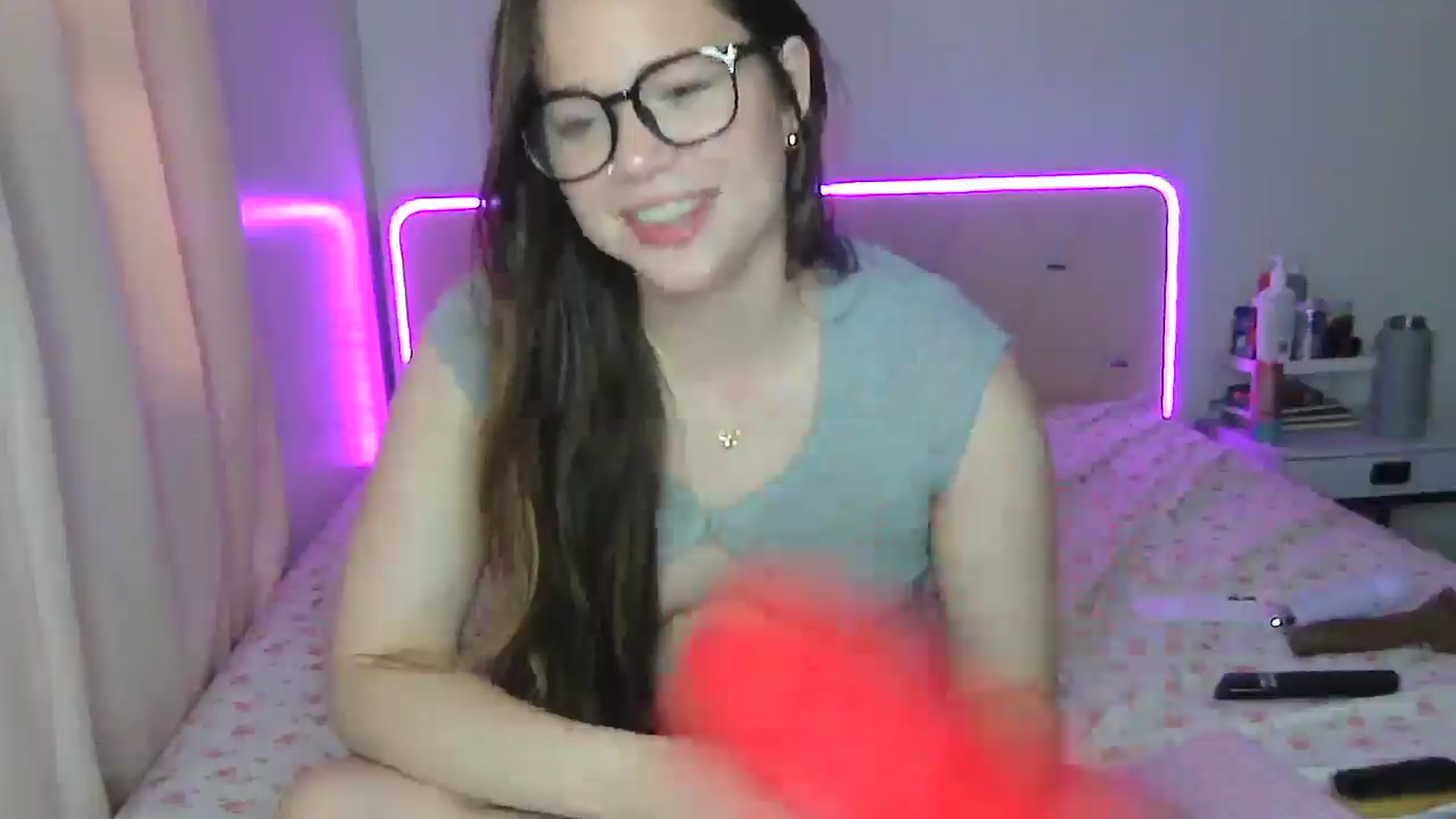 Gallery image thumbnail from Madisonfoxx69's myfreecams stream on, 08/14/2025, 24:31 image 14 of 20