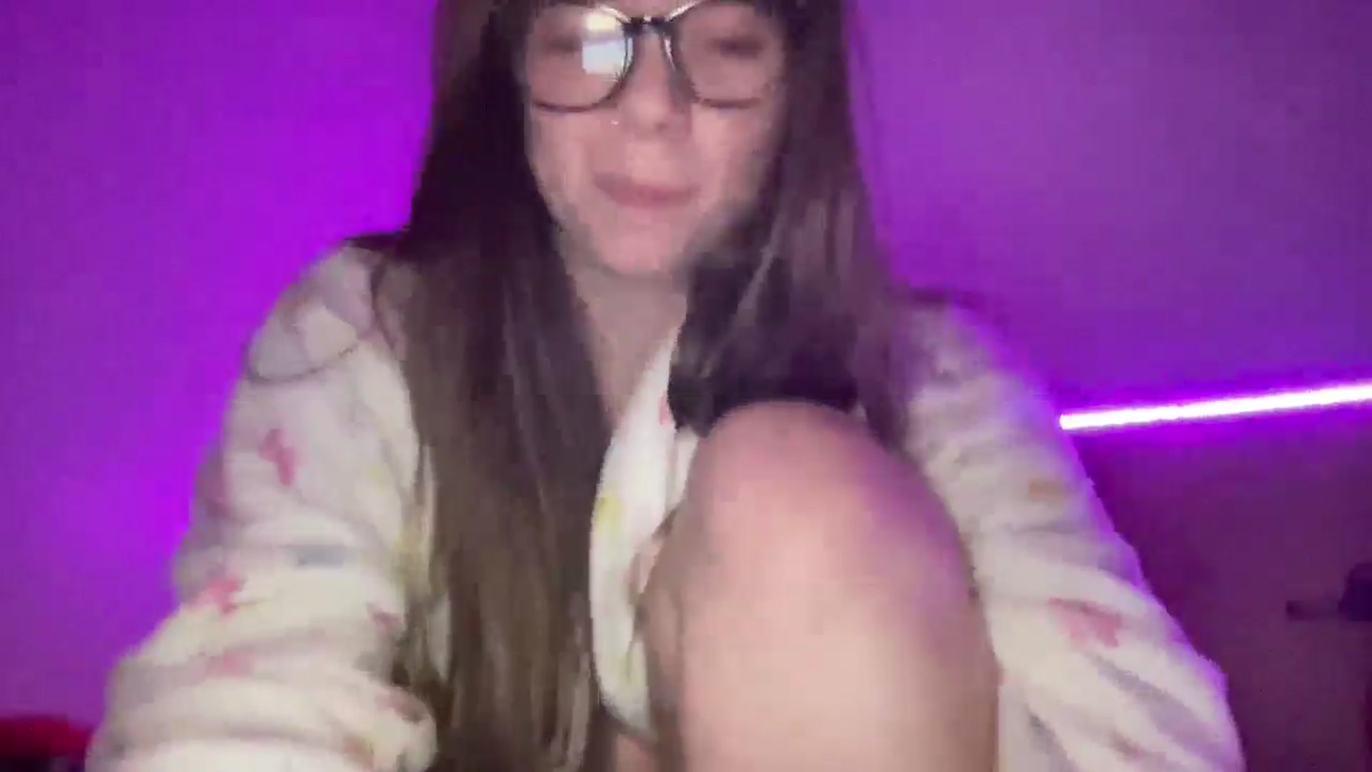 Gallery image thumbnail from Madisonfoxx69's myfreecams stream on, 08/24/2025, 04:47 image 19 of 20