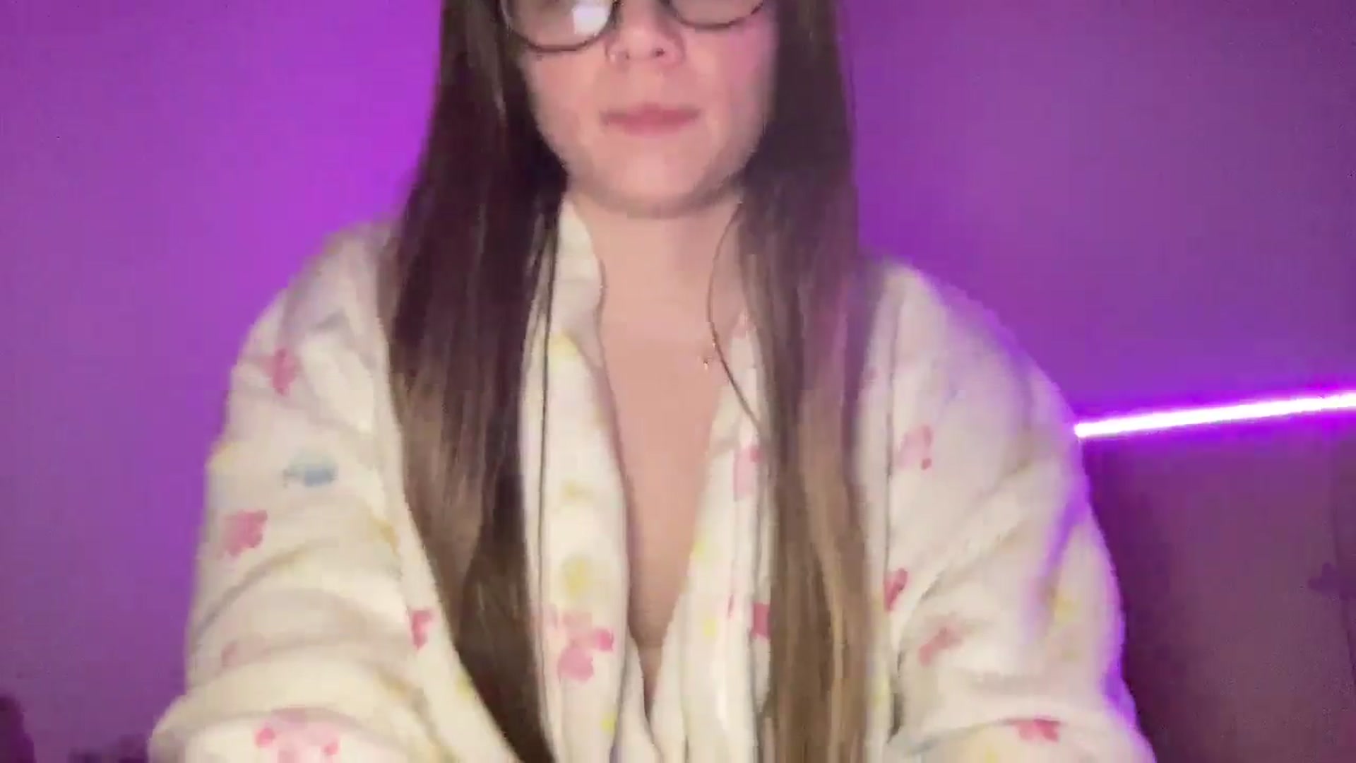Gallery image thumbnail from Madisonfoxx69's myfreecams stream on, 08/24/2025, 05:44 image 13 of 20