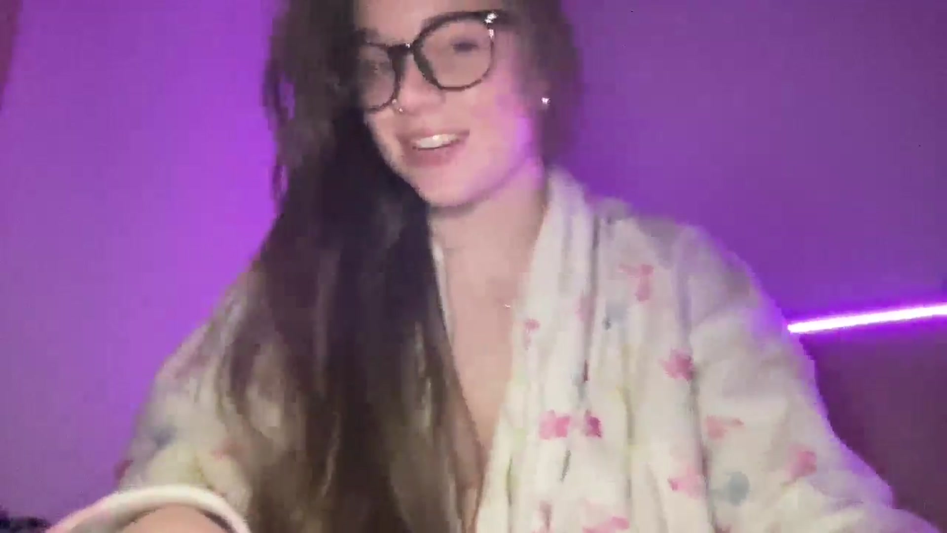 Gallery image thumbnail from Madisonfoxx69's myfreecams stream on, 08/24/2025, 05:44 image 16 of 20