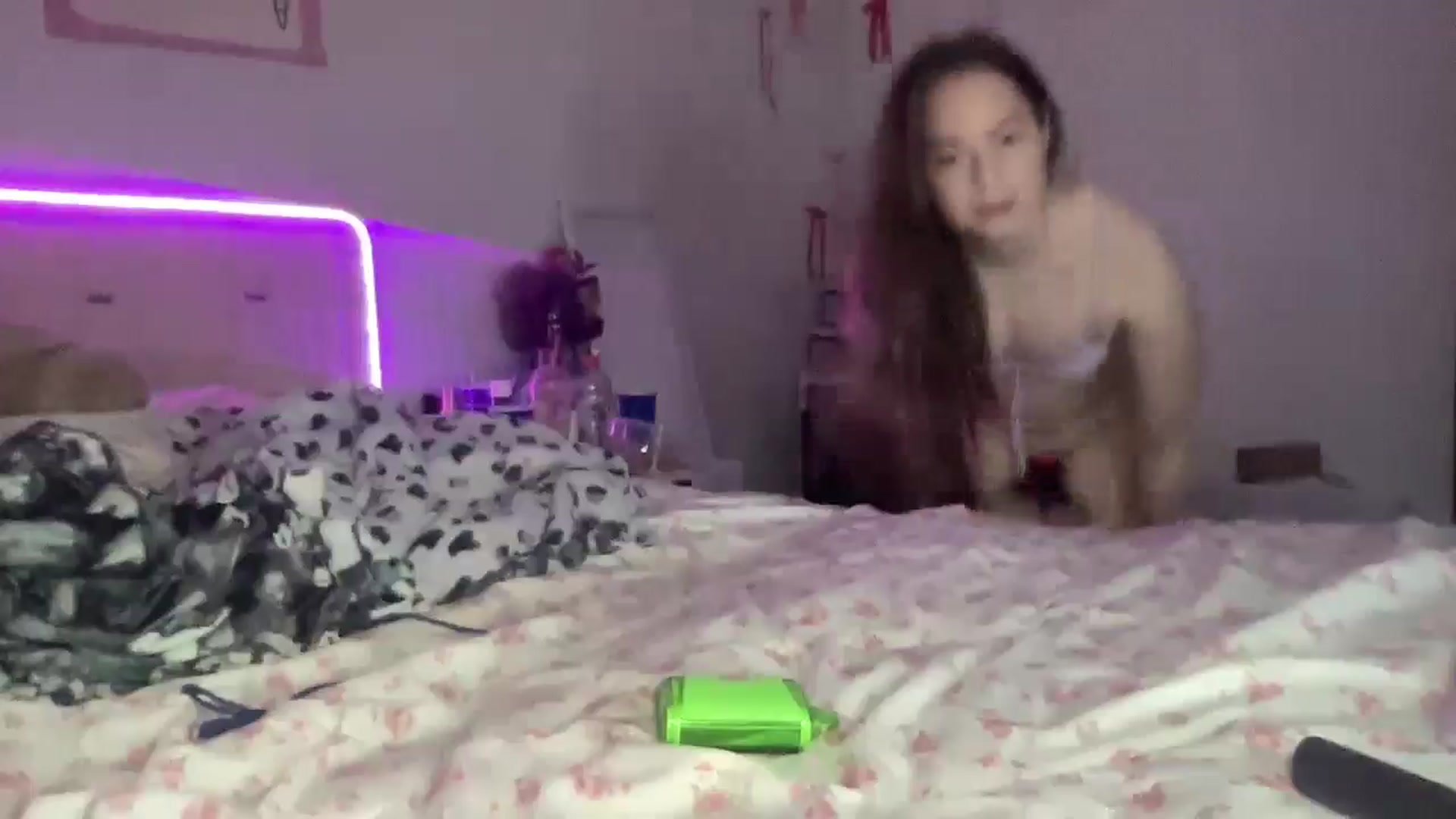Gallery image thumbnail from Madisonfoxx69's myfreecams stream on, 09/12/2025, 04:08 image 7 of 20