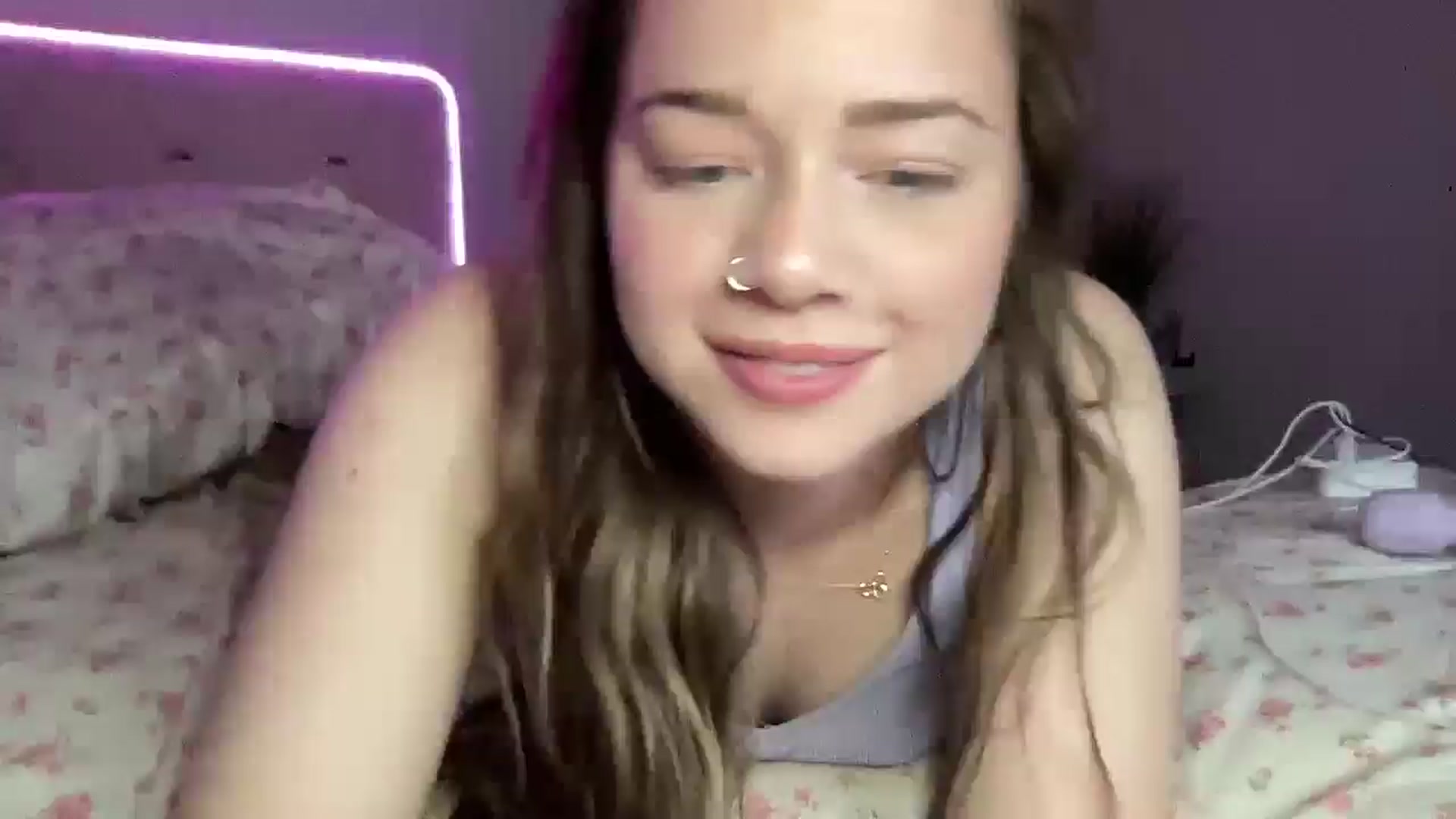 Gallery image thumbnail from Madisonfoxx69's myfreecams stream on, 09/13/2025, 03:29 image 9 of 20