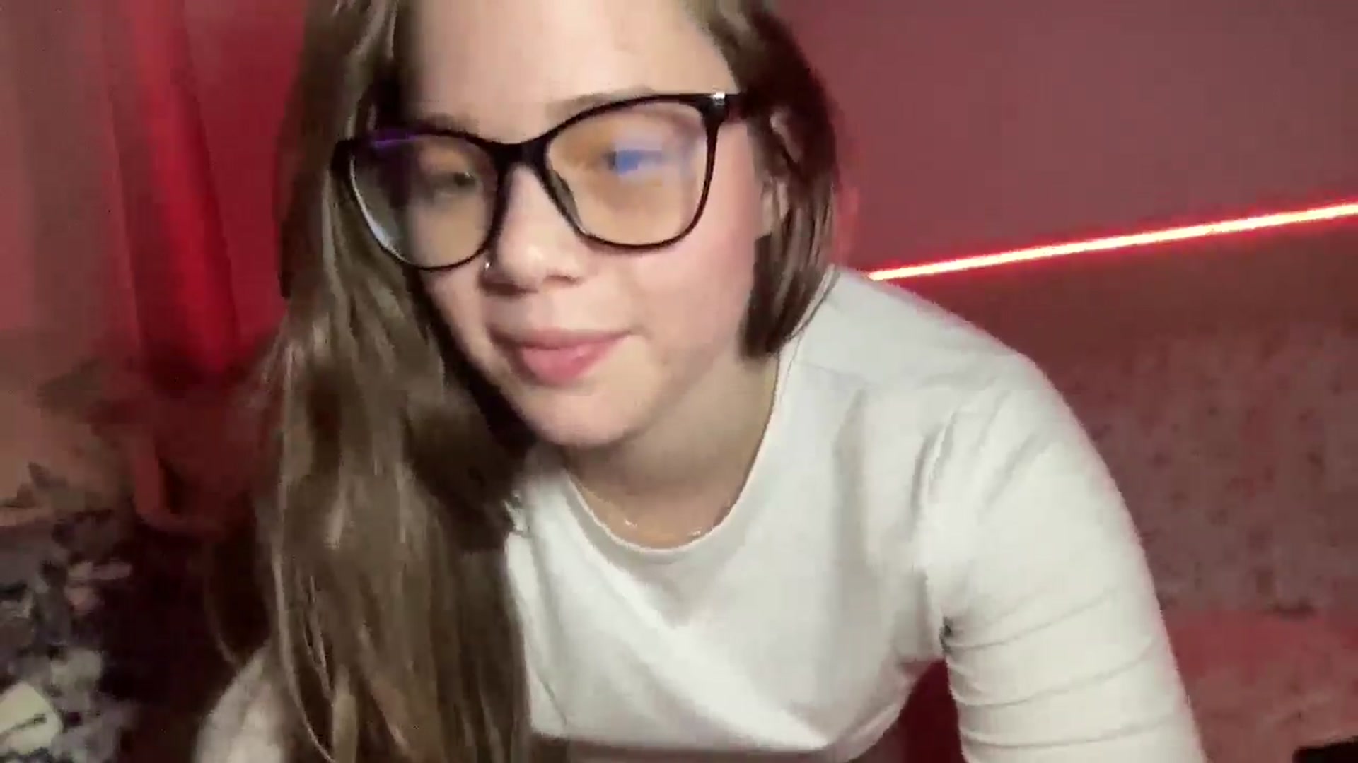 Gallery image thumbnail from Madisonfoxx69's myfreecams stream on, 11/07/2025, 03:53 image 13 of 20